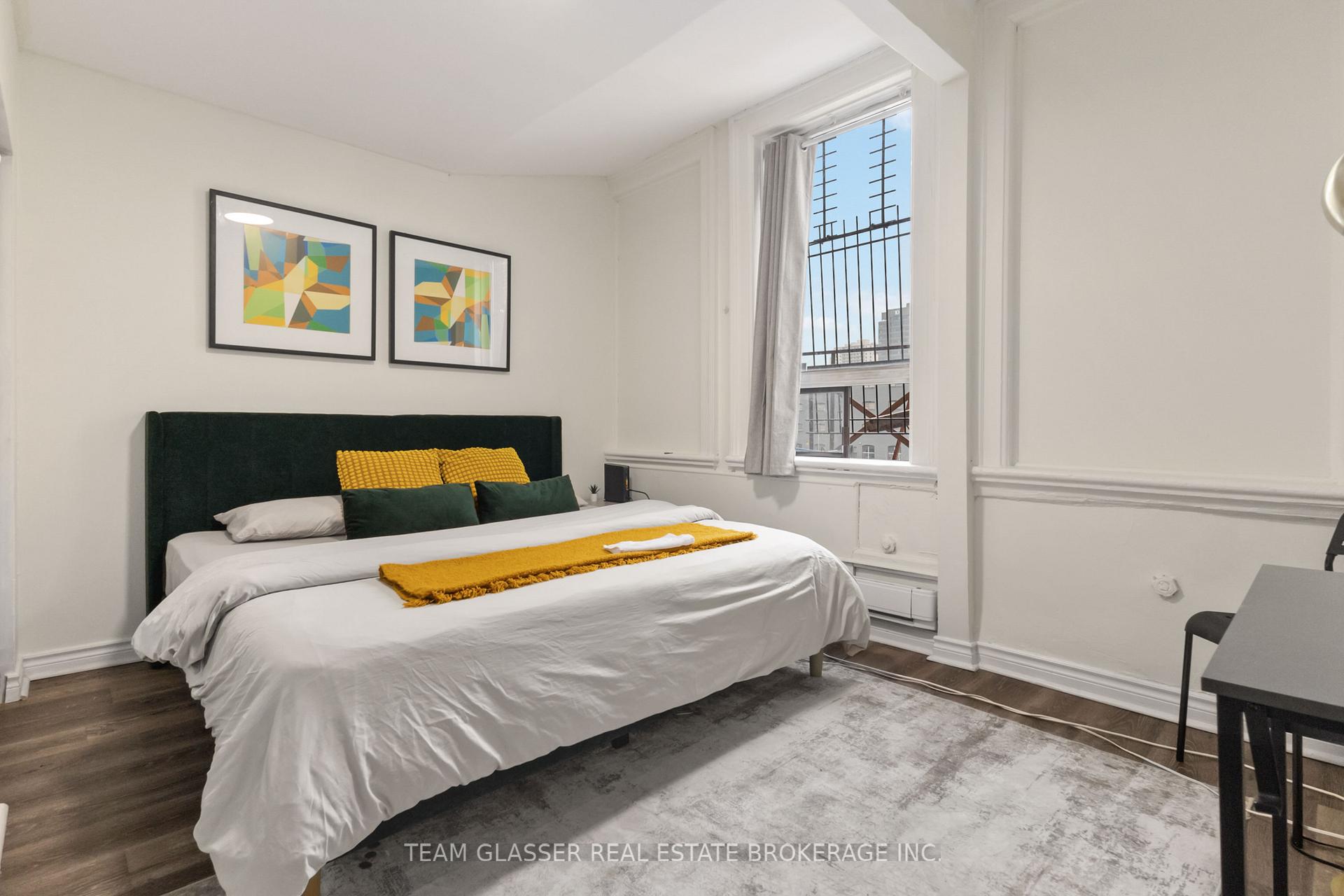 Photo 33 of 342 Richmond Street, London, East K — HOMEH
