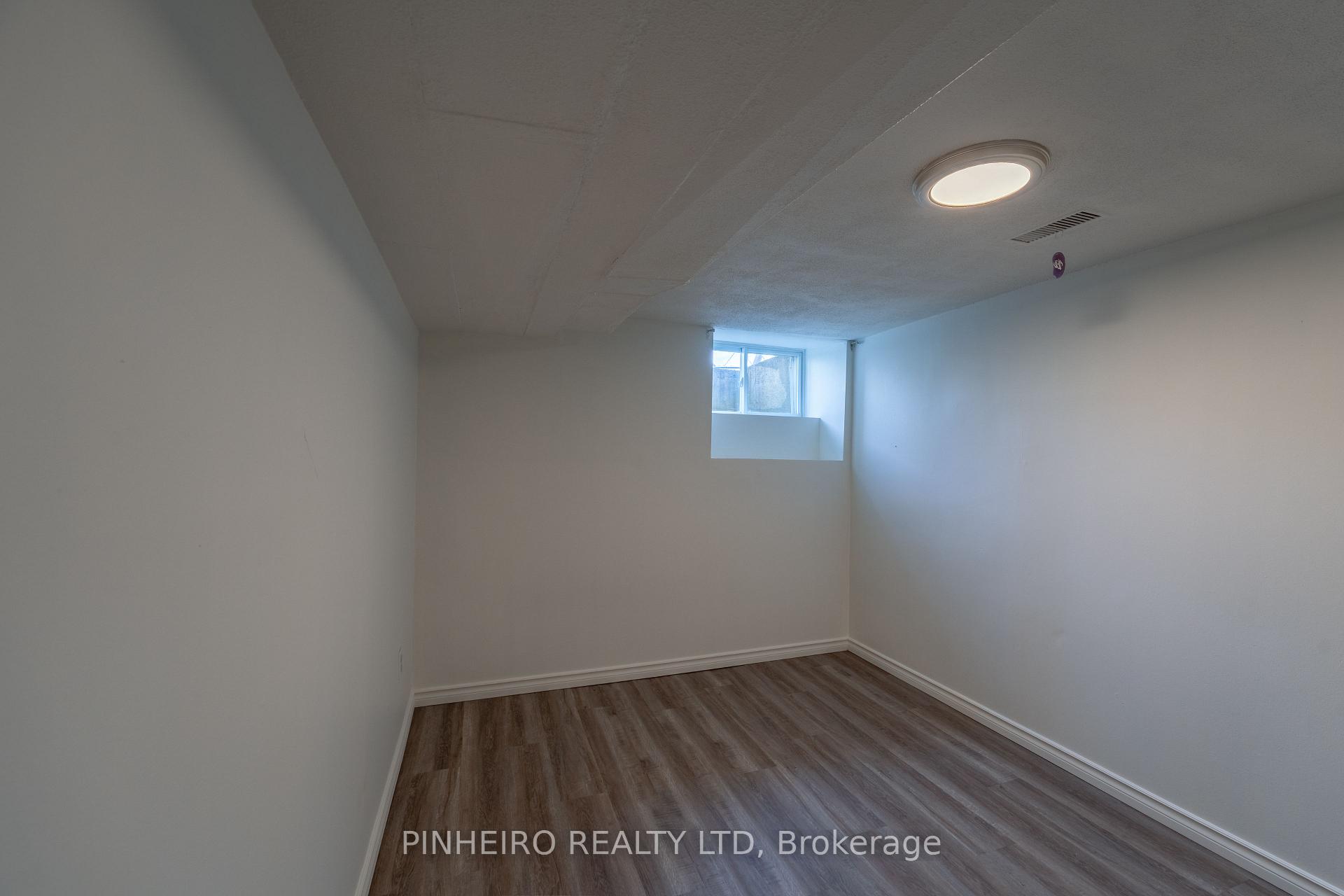 Photo 27 of 369 Hamilton Road, London, East L — HOMEH