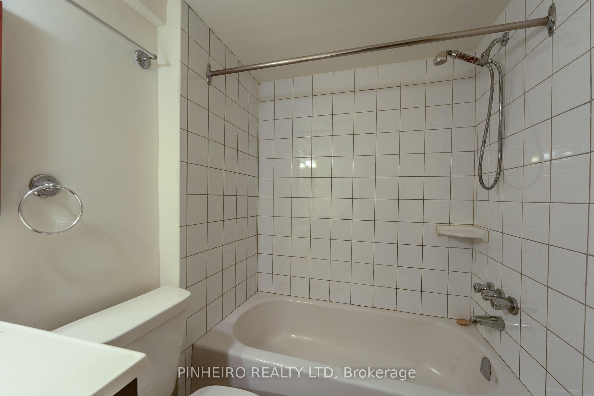 Photo 31 of 369 Hamilton Road, London, East L — HOMEH