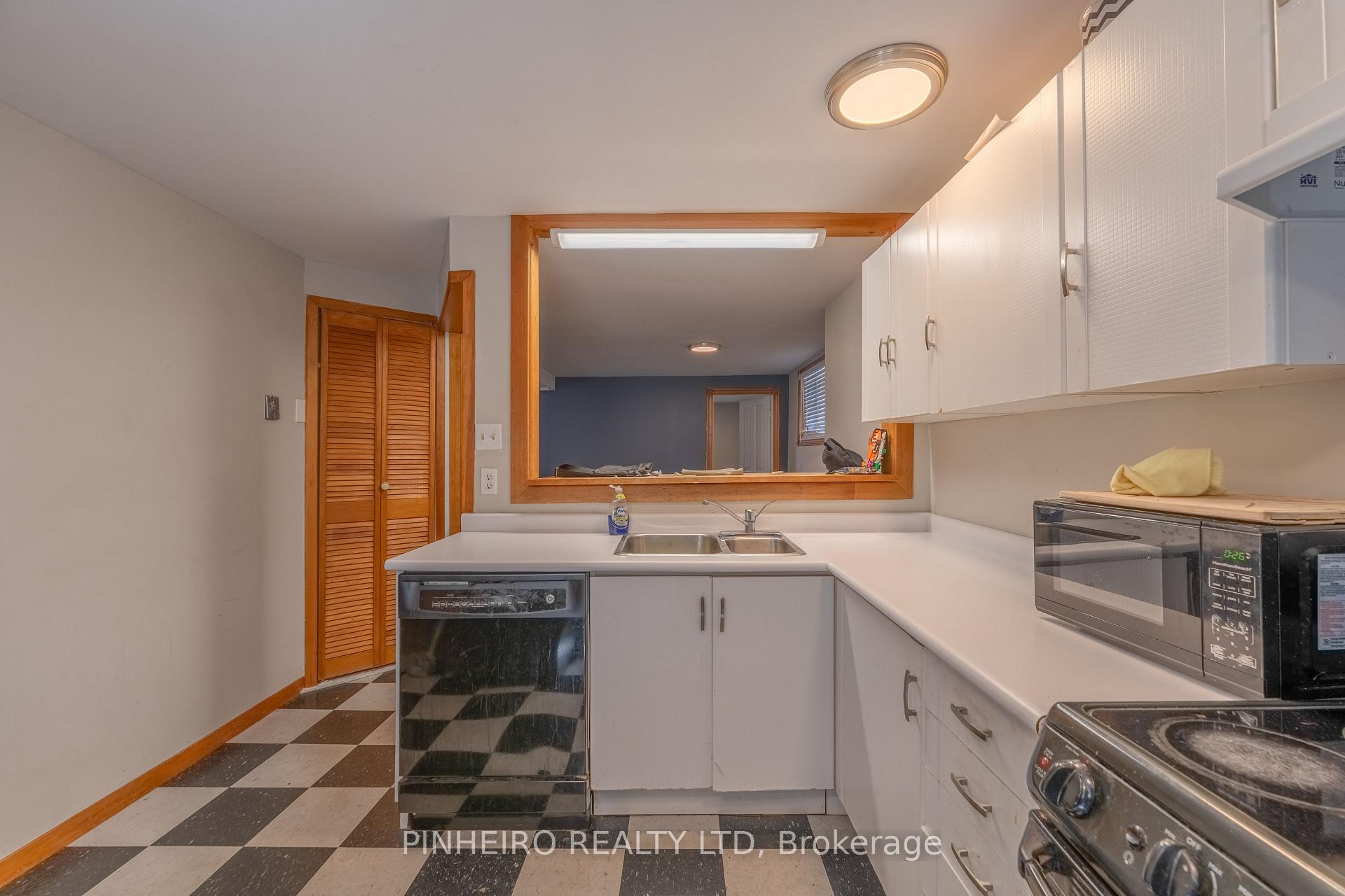 Photo 38 of 369 Hamilton Road, London, East L — HOMEH