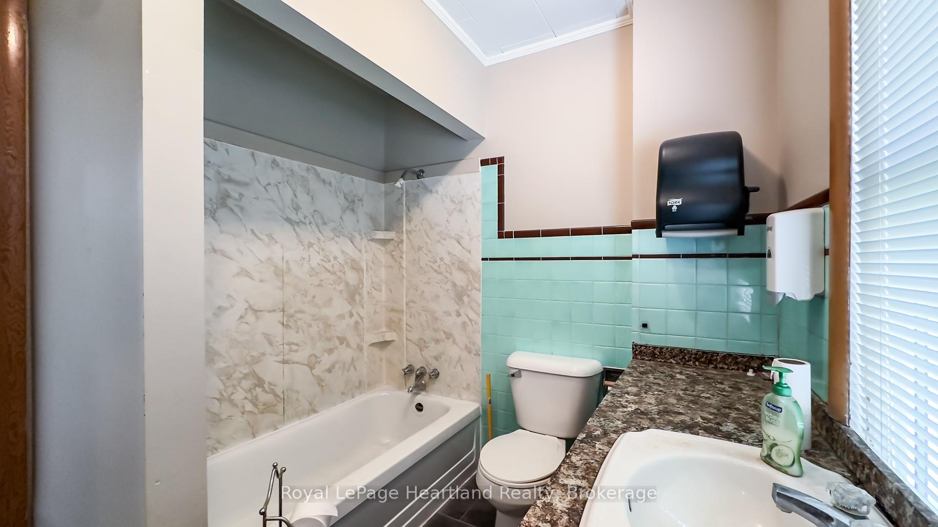 Photo 15 of 401 Queen Street, North Huron, Blyth — HOMEH