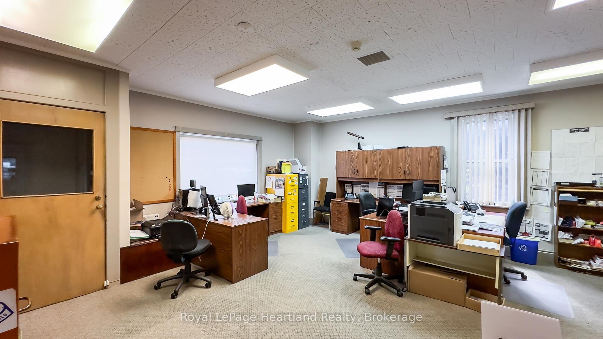 Photo 17 of 401 Queen Street, North Huron, Blyth — HOMEH