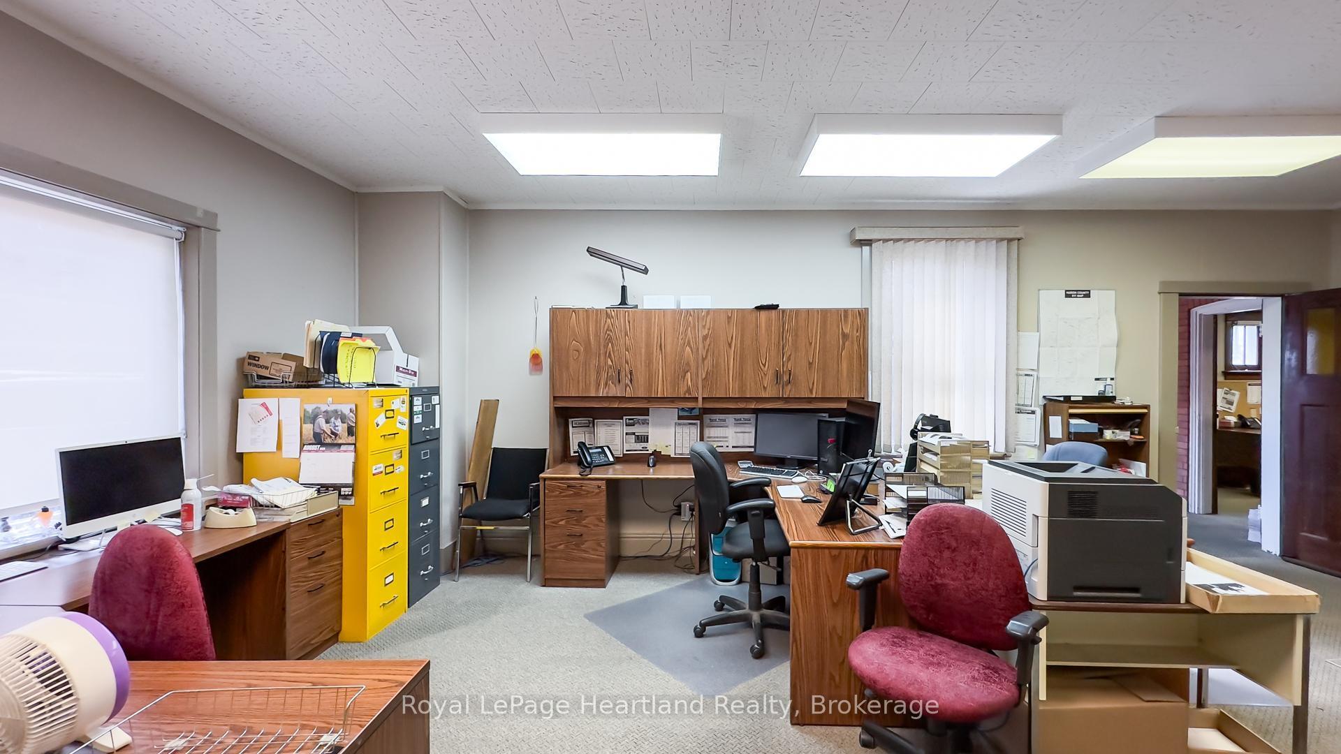 Photo 20 of 401 Queen Street, North Huron, Blyth — HOMEH