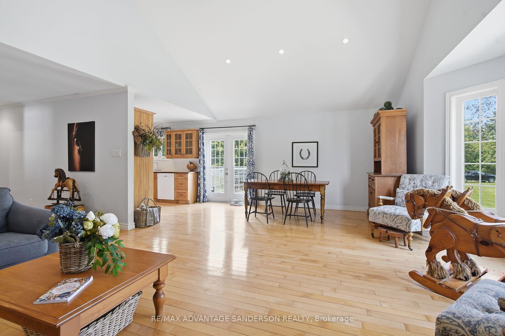 Photo 30 of 4099 McIntosh Drive, North Middlesex, Parkhill — HOMEH