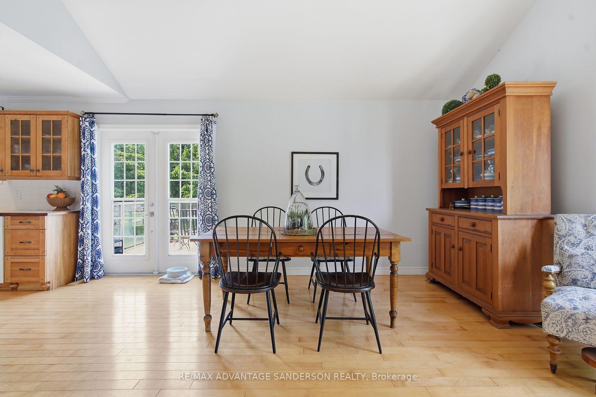 Photo 31 of 4099 McIntosh Drive, North Middlesex, Parkhill — HOMEH