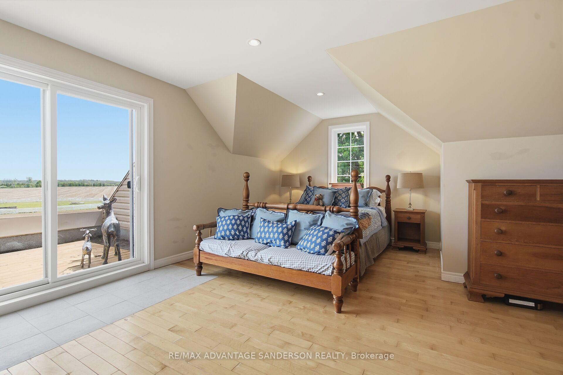Photo 42 of 4099 McIntosh Drive, North Middlesex, Parkhill — HOMEH