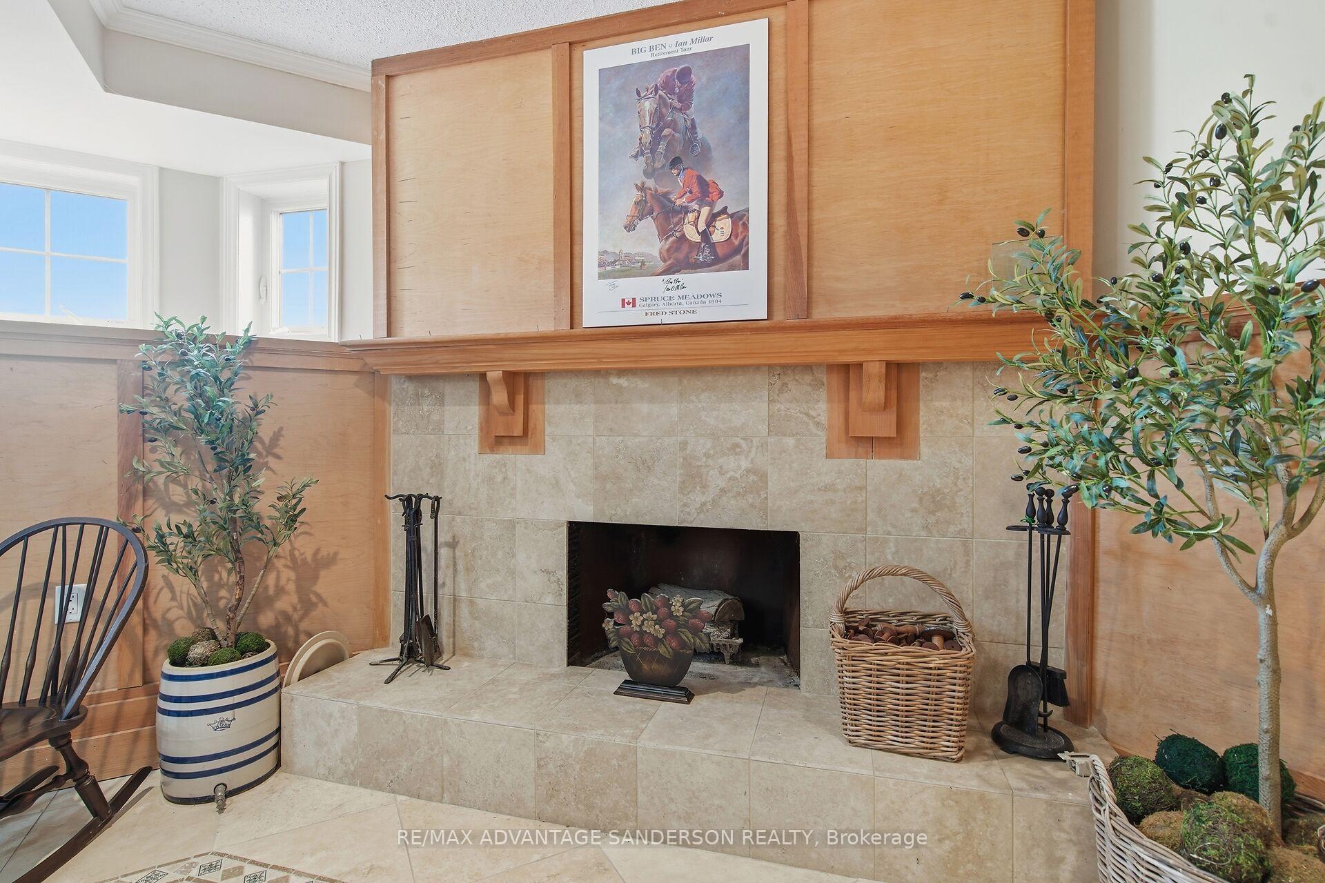 Photo 44 of 4099 McIntosh Drive, North Middlesex, Parkhill — HOMEH