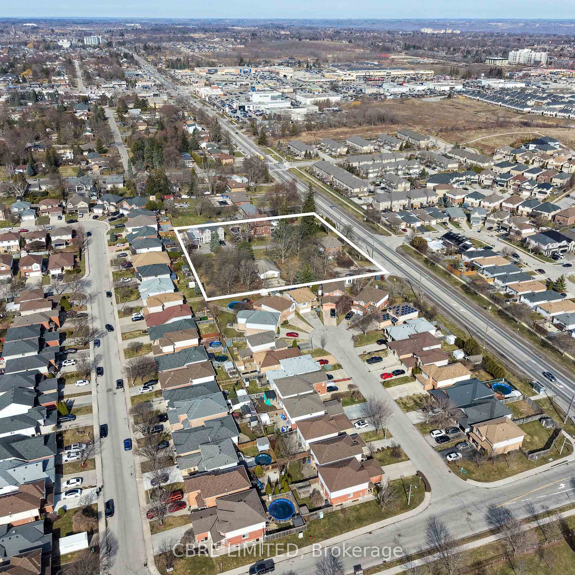 Photo 2 of 164-176 Rymal Road E, Hamilton, Allison — HOMEH