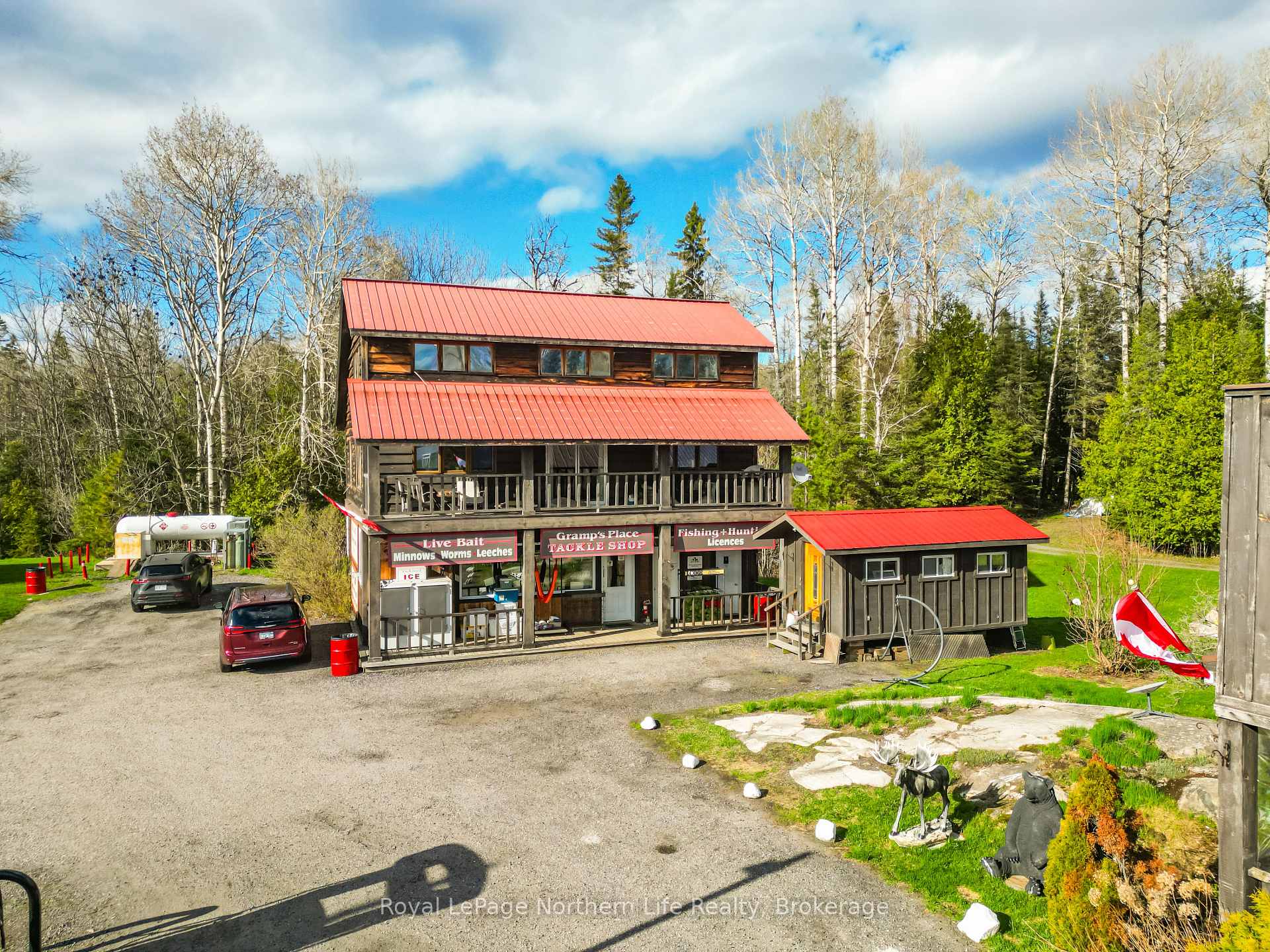 Photo 5 of 4825 Highway 11, Temagami — HOMEH