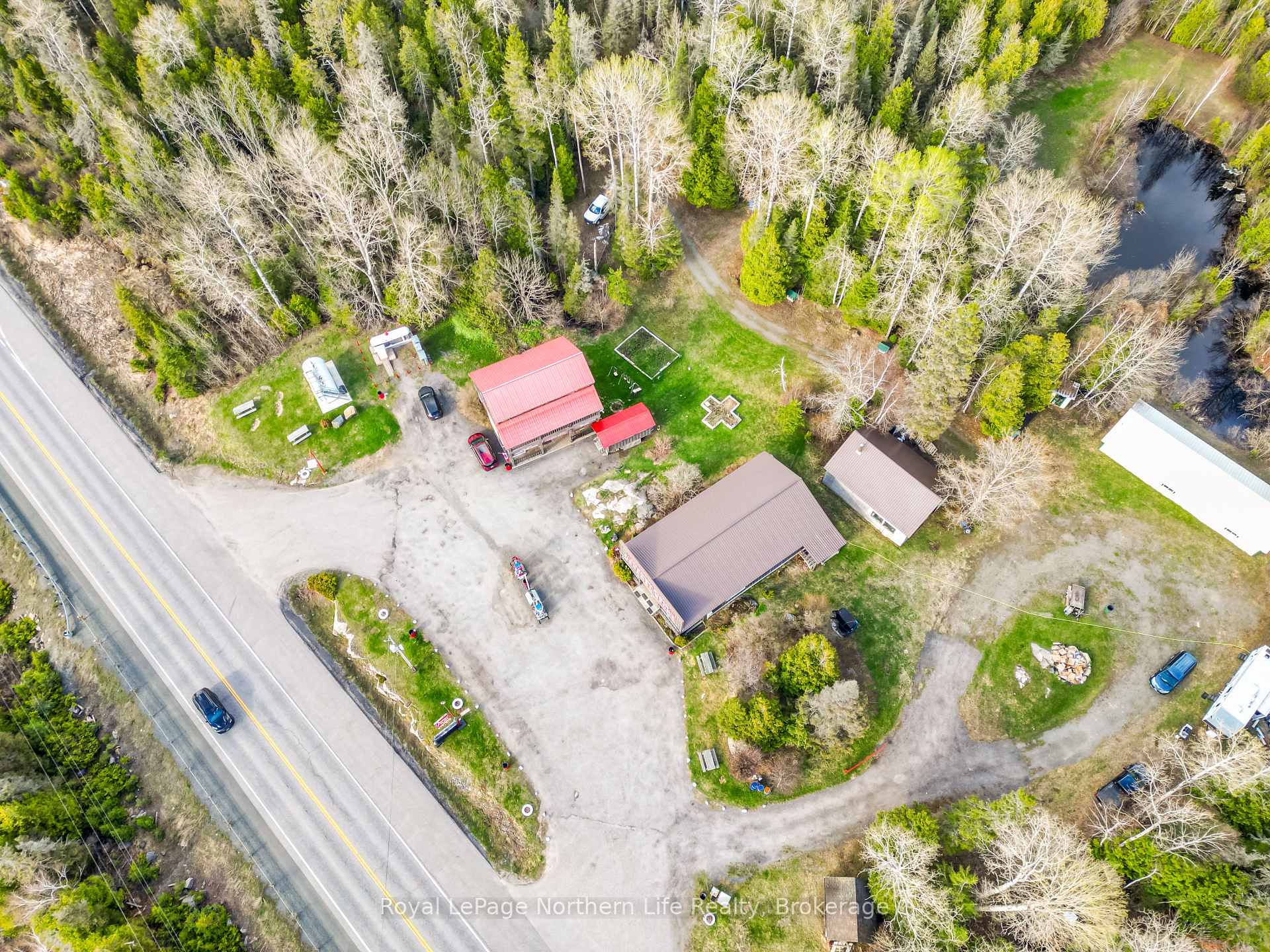 Photo 9 of 4825 Highway 11, Temagami — HOMEH