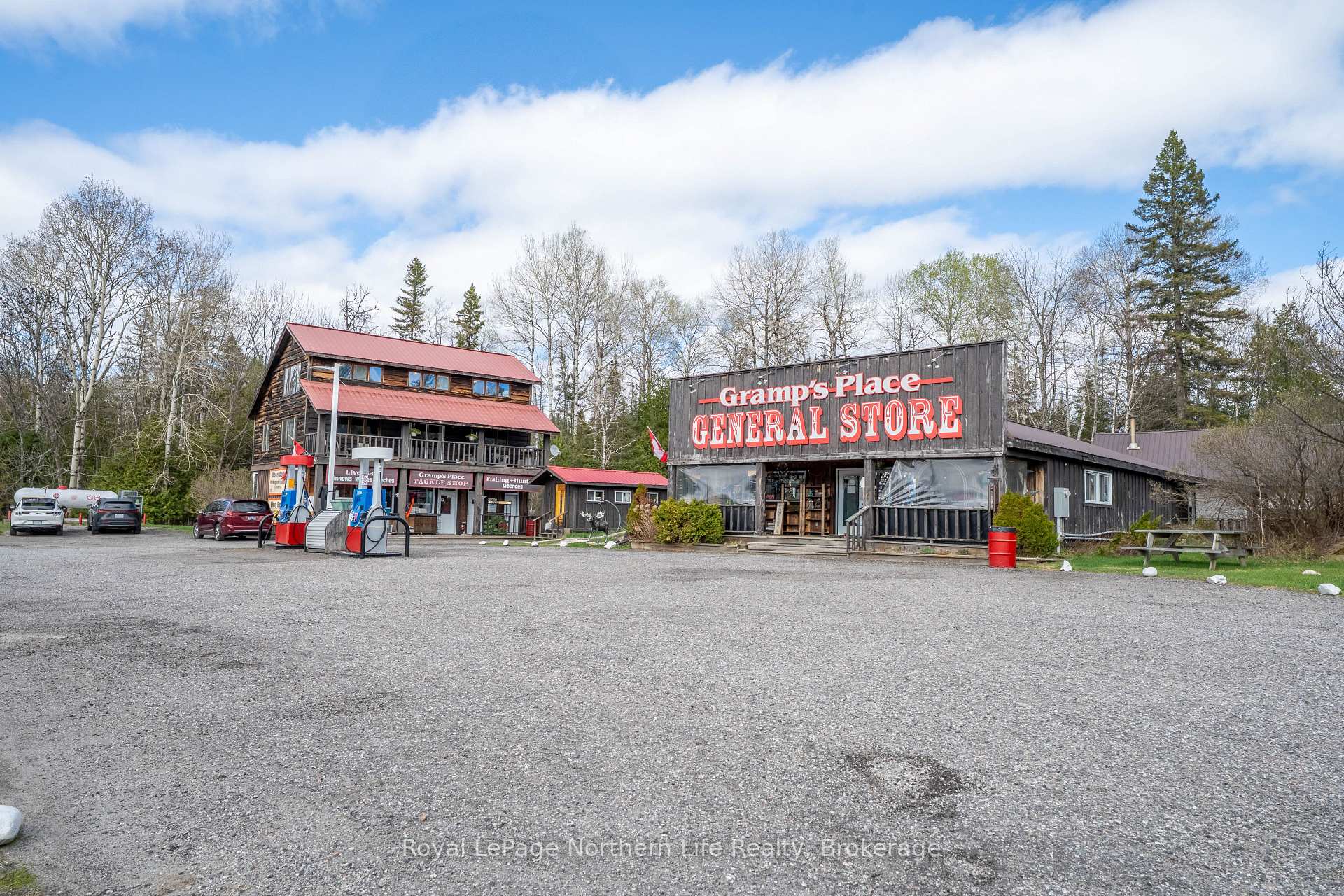 Photo 44 of 4825 Highway 11, Temagami — HOMEH