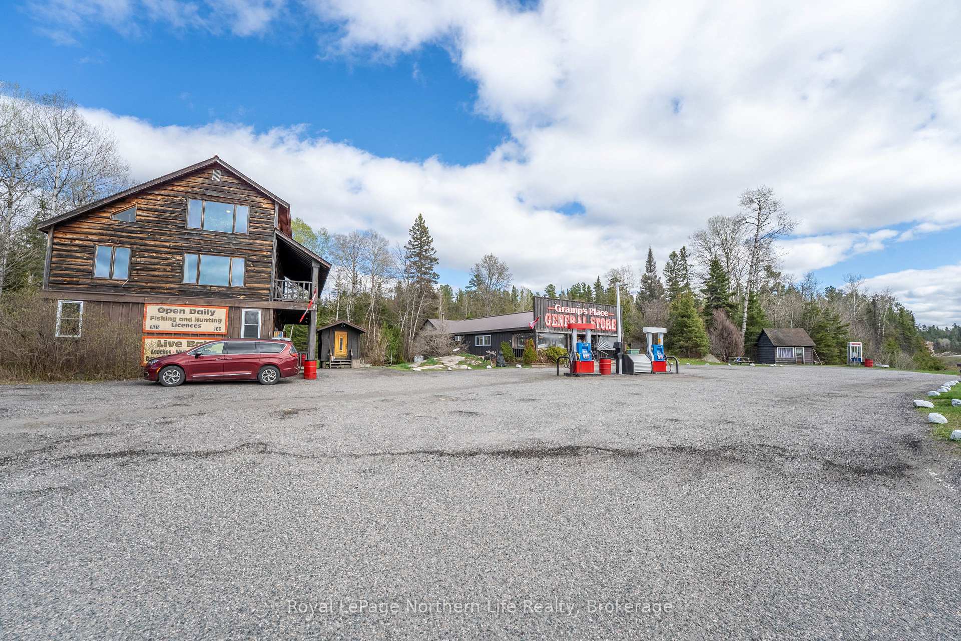 Photo 46 of 4825 Highway 11, Temagami — HOMEH
