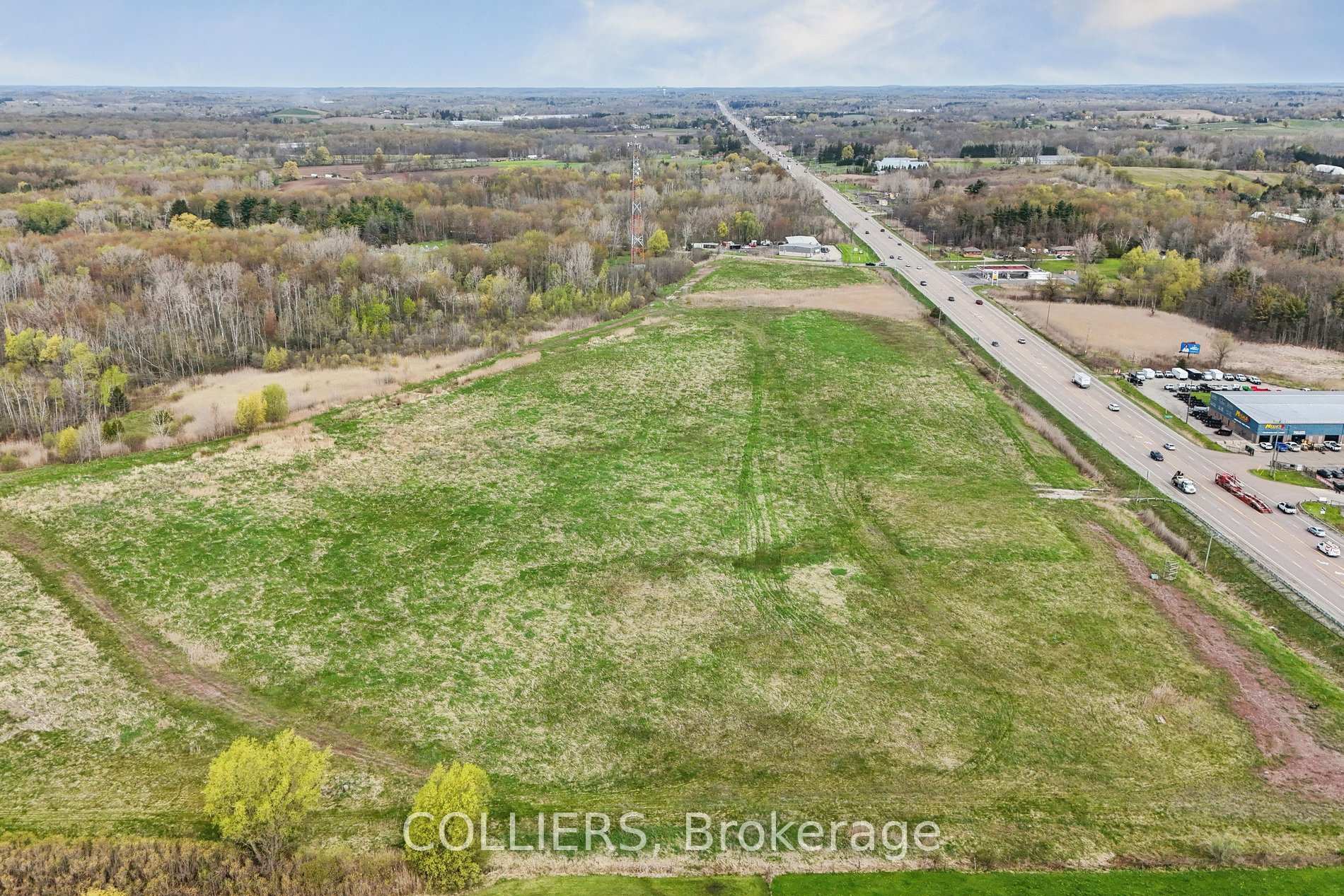 Photo 3 of 1055 Highway 6 N, Hamilton, Rural Flamborough — HOMEH