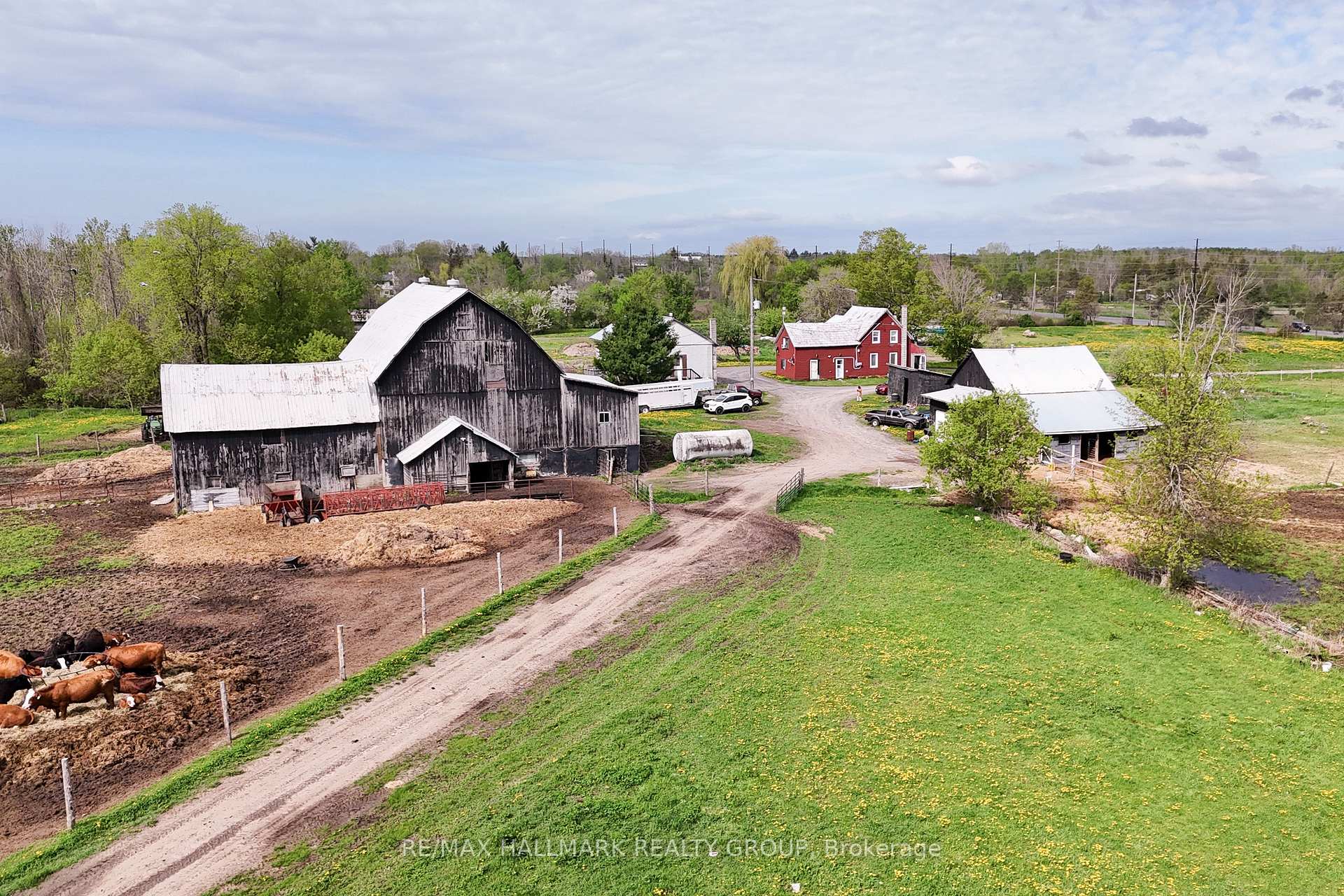 Photo 13 of 7232 Franktown Road, Ottawa, Goulbourn Twp From Franktown Rd/South To Rideau — HOMEH