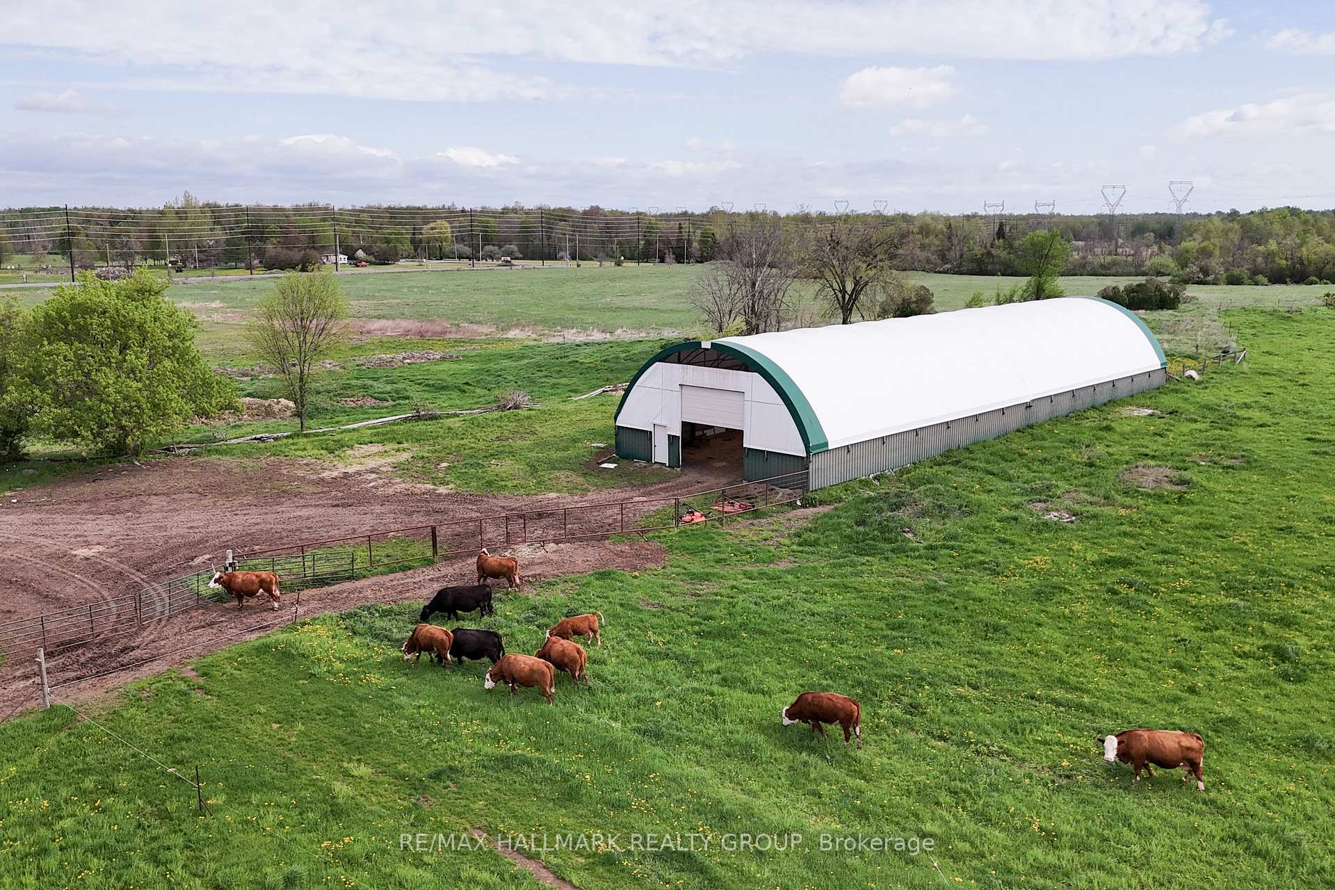 Photo 14 of 7232 Franktown Road, Ottawa, Goulbourn Twp From Franktown Rd/South To Rideau — HOMEH