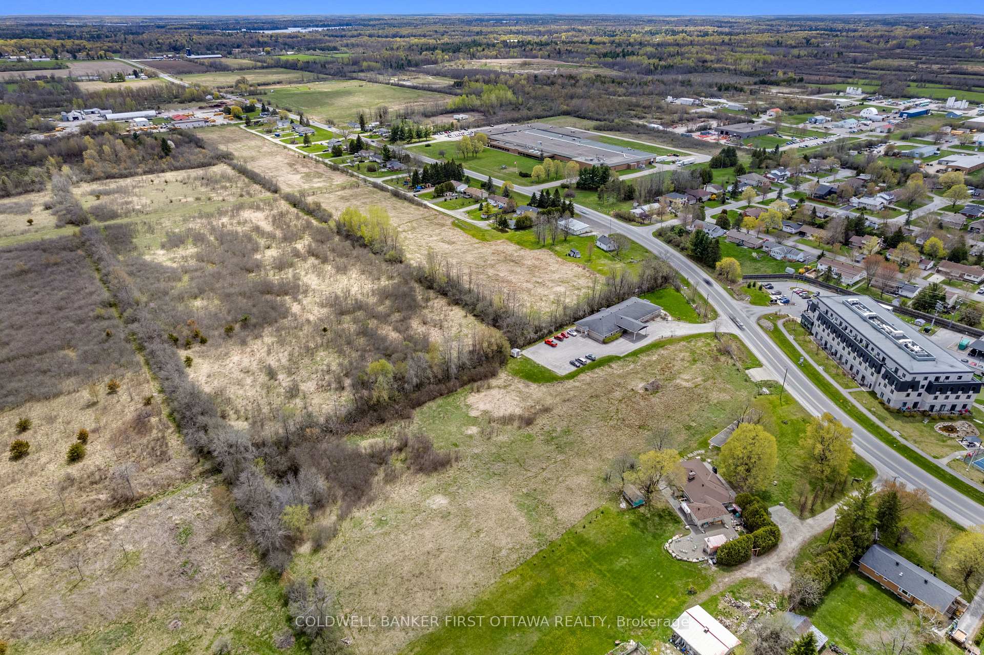Photo 12 of 00 Rideau Ferry Road, Perth, Perth — HOMEH