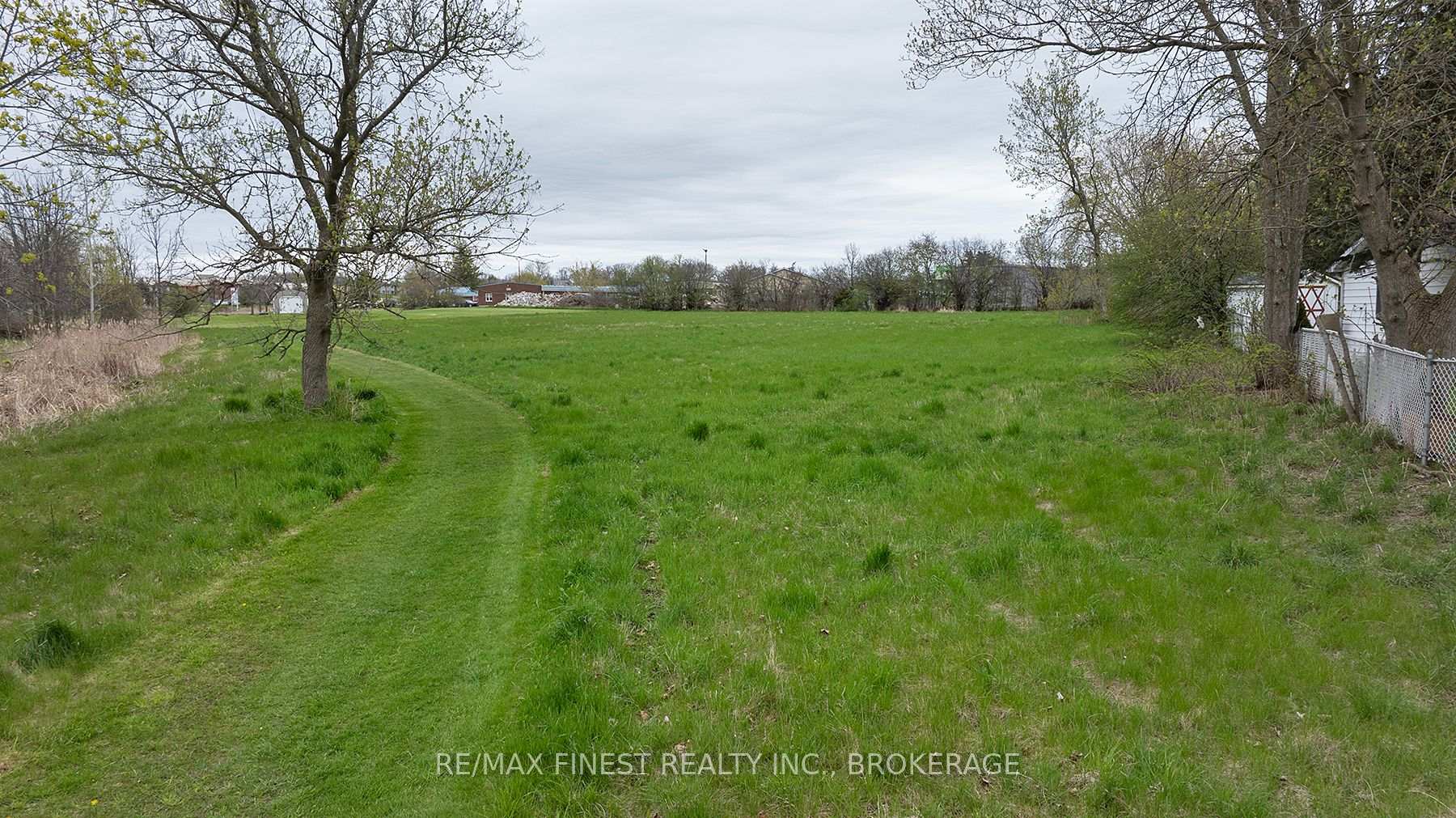 Photo 3 of 13 Slash Road, Greater Napanee, Greater Napanee — HOMEH