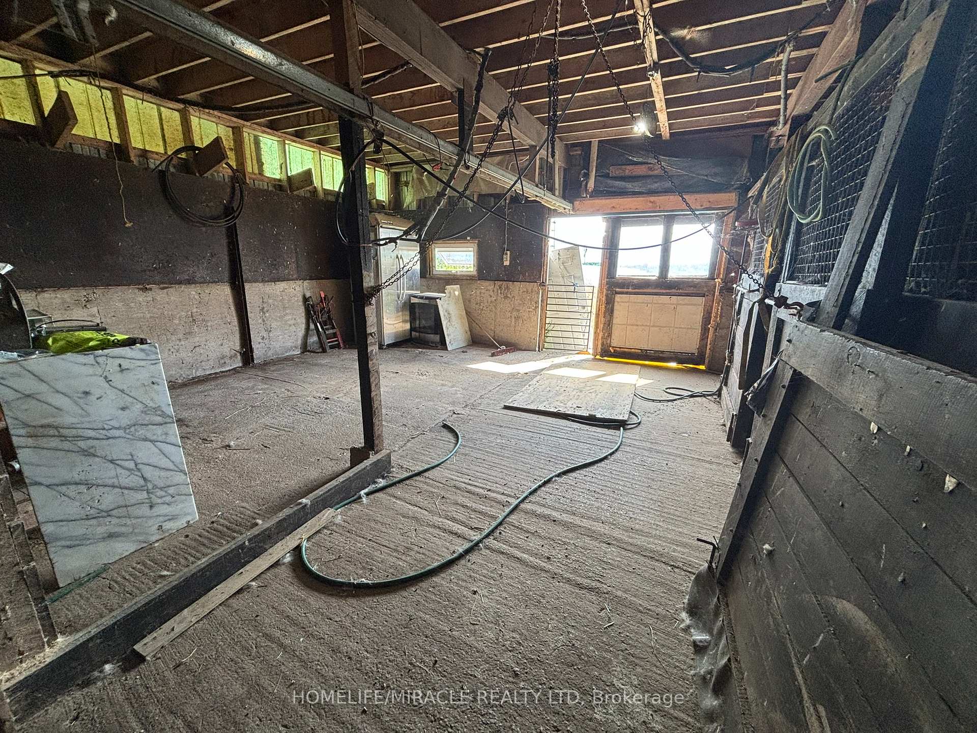 Photo 7 of 1381 Hwy 8, Cambridge, Greenway-Chaplin — HOMEH