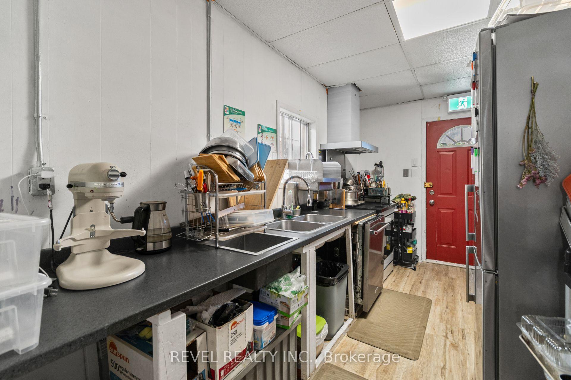 Photo 10 of 334 James Street N, Hamilton, Beasley — HOMEH
