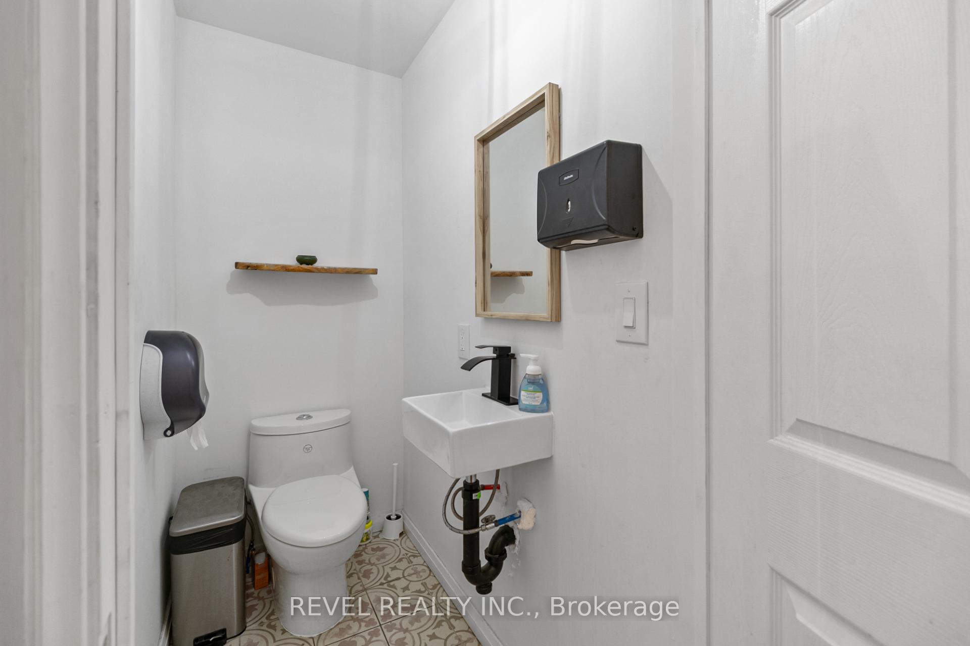 Photo 12 of 334 James Street N, Hamilton, Beasley — HOMEH
