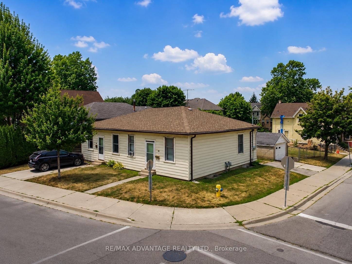Photo 4 of 162-164 Mill Street, London, East F — HOMEH