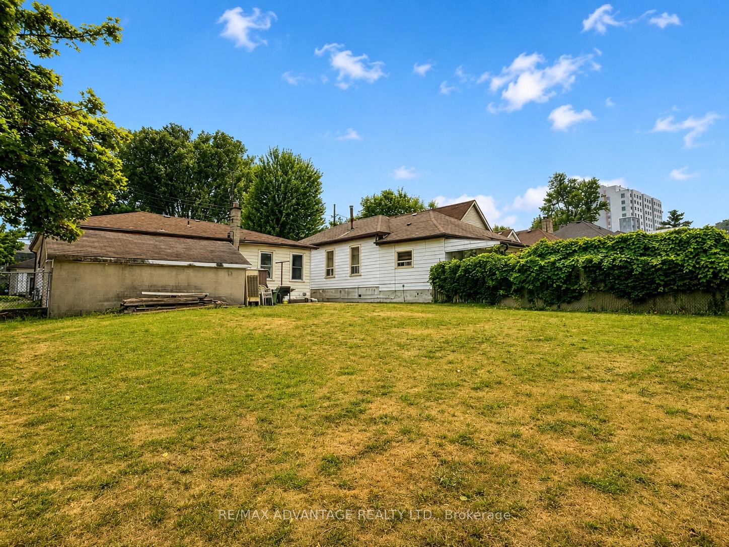 Photo 6 of 162-164 Mill Street, London, East F — HOMEH