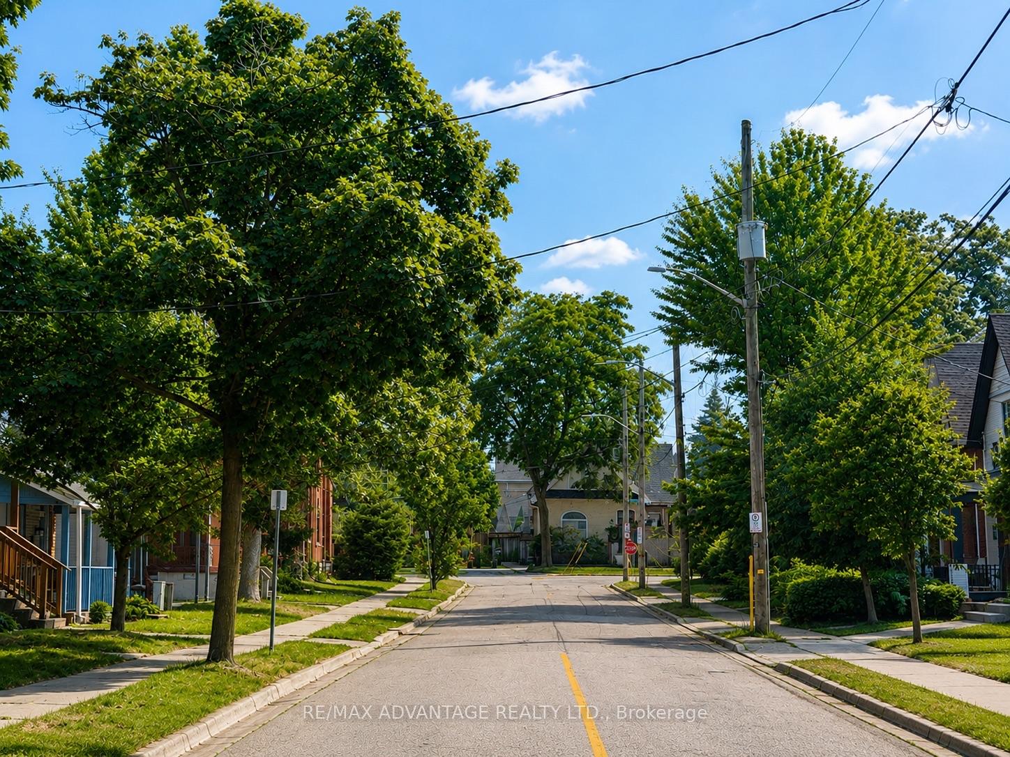 Photo 11 of 162-164 Mill Street, London, East F — HOMEH