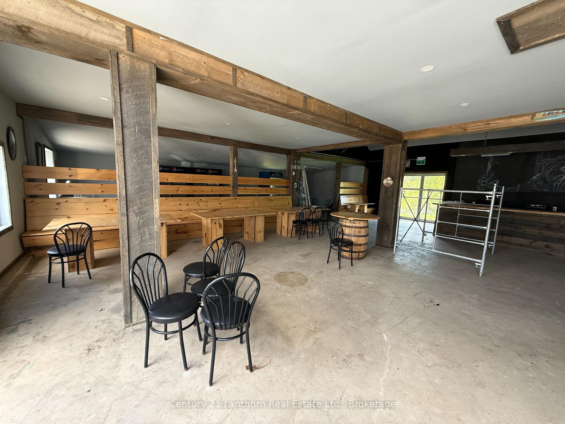 Photo 4 of 3035-3047 County Rd 10, Prince Edward County, South Marysburg Ward — HOMEH