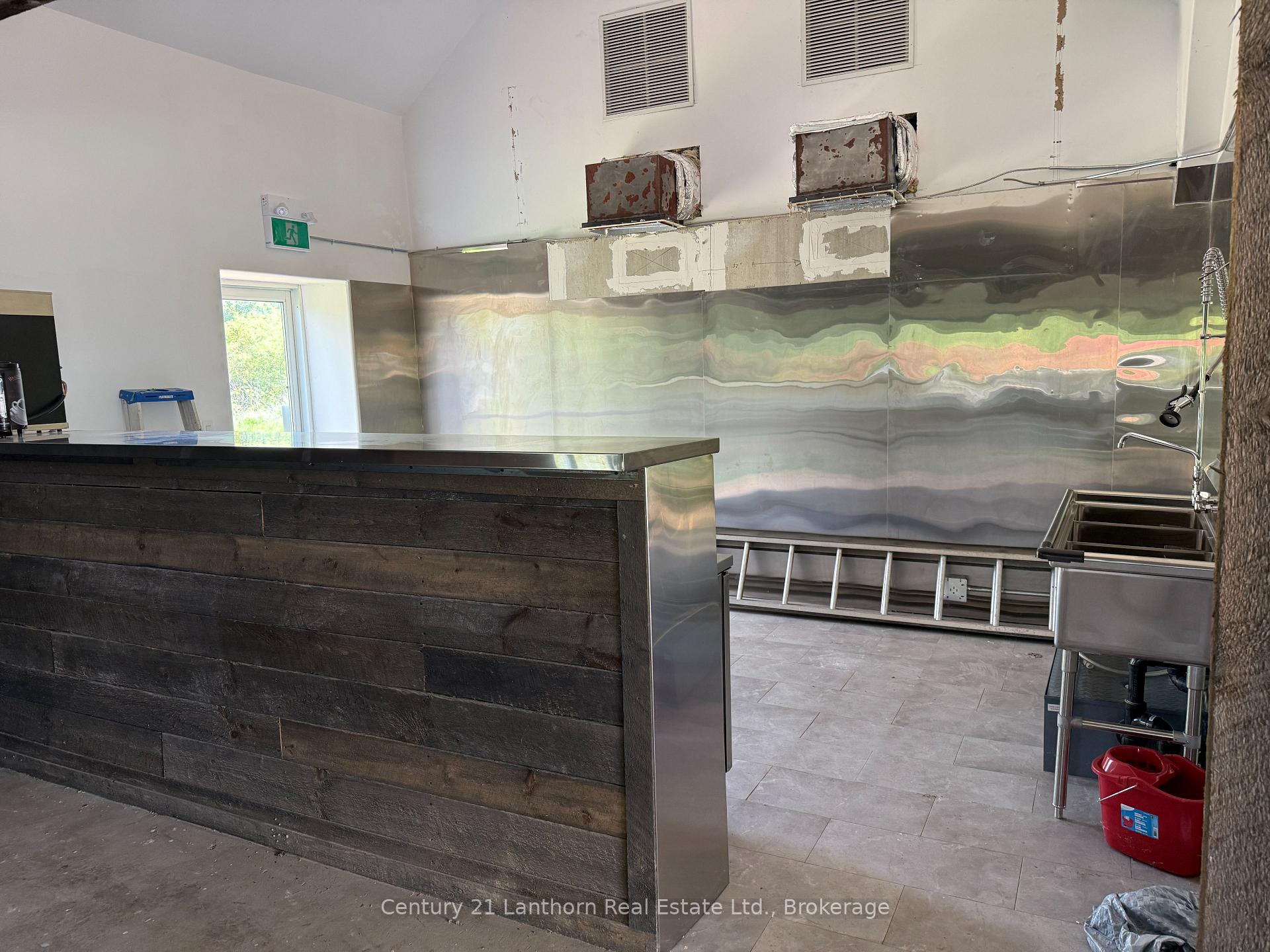 Photo 9 of 3035-3047 County Rd 10, Prince Edward County, South Marysburg Ward — HOMEH