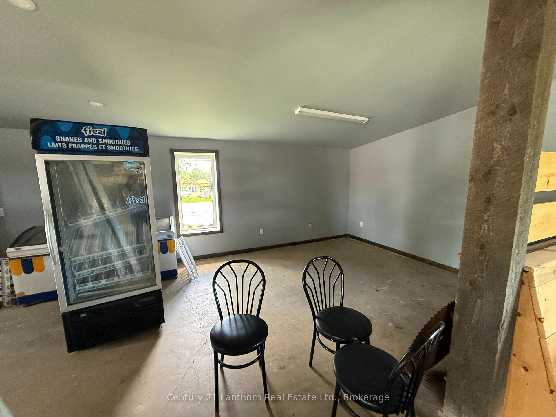 Photo 14 of 3035-3047 County Rd 10, Prince Edward County, South Marysburg Ward — HOMEH