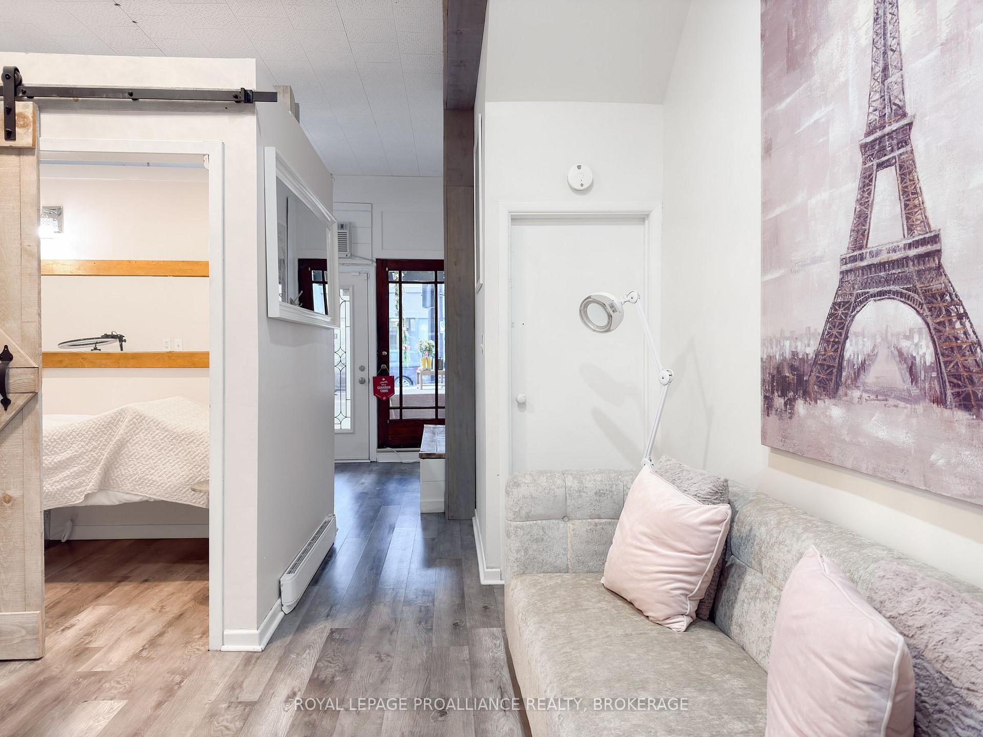 Photo 18 of 48 Dundas Street E, Greater Napanee, Greater Napanee — HOMEH