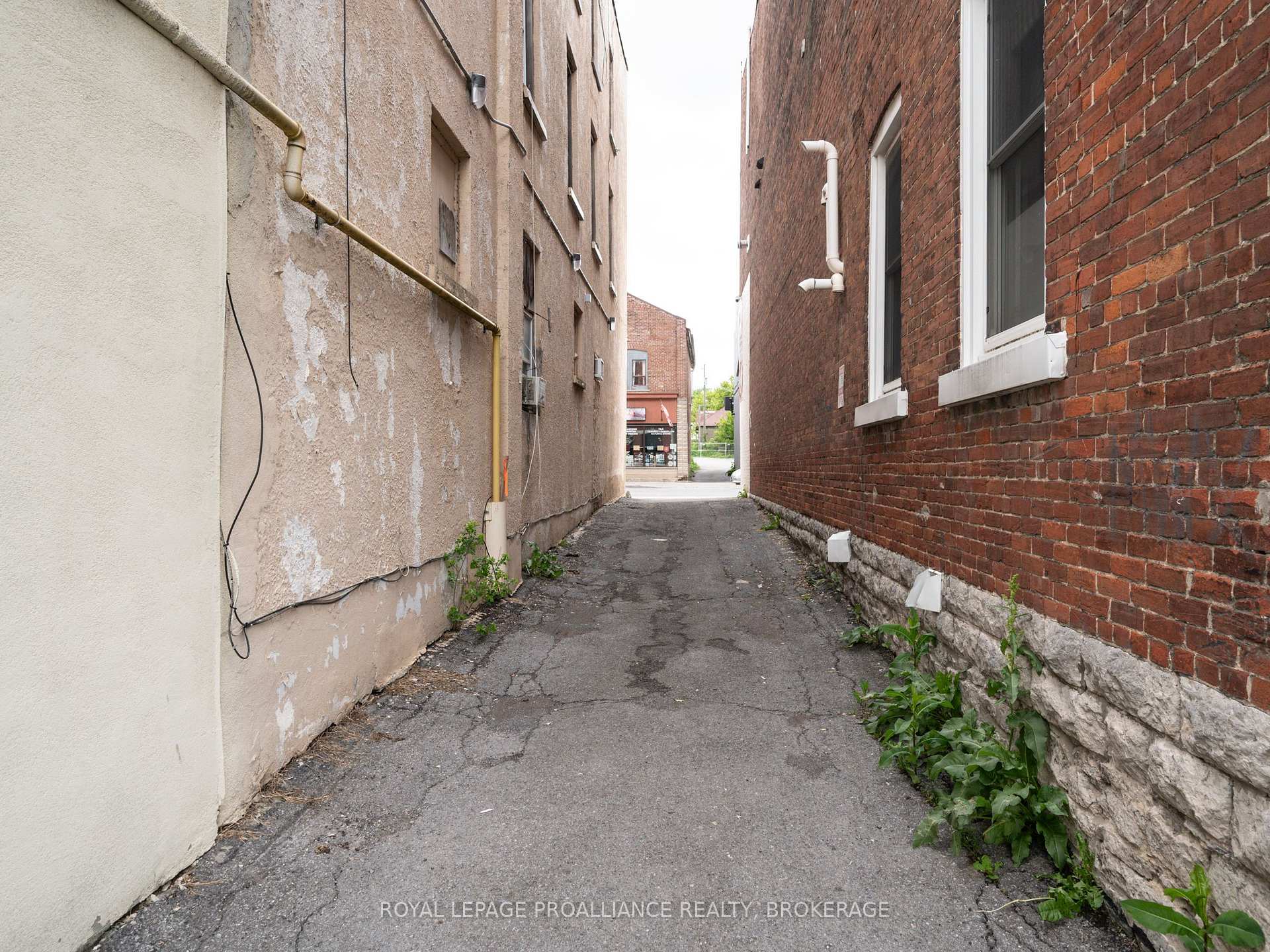 Photo 25 of 48 Dundas Street E, Greater Napanee, Greater Napanee — HOMEH