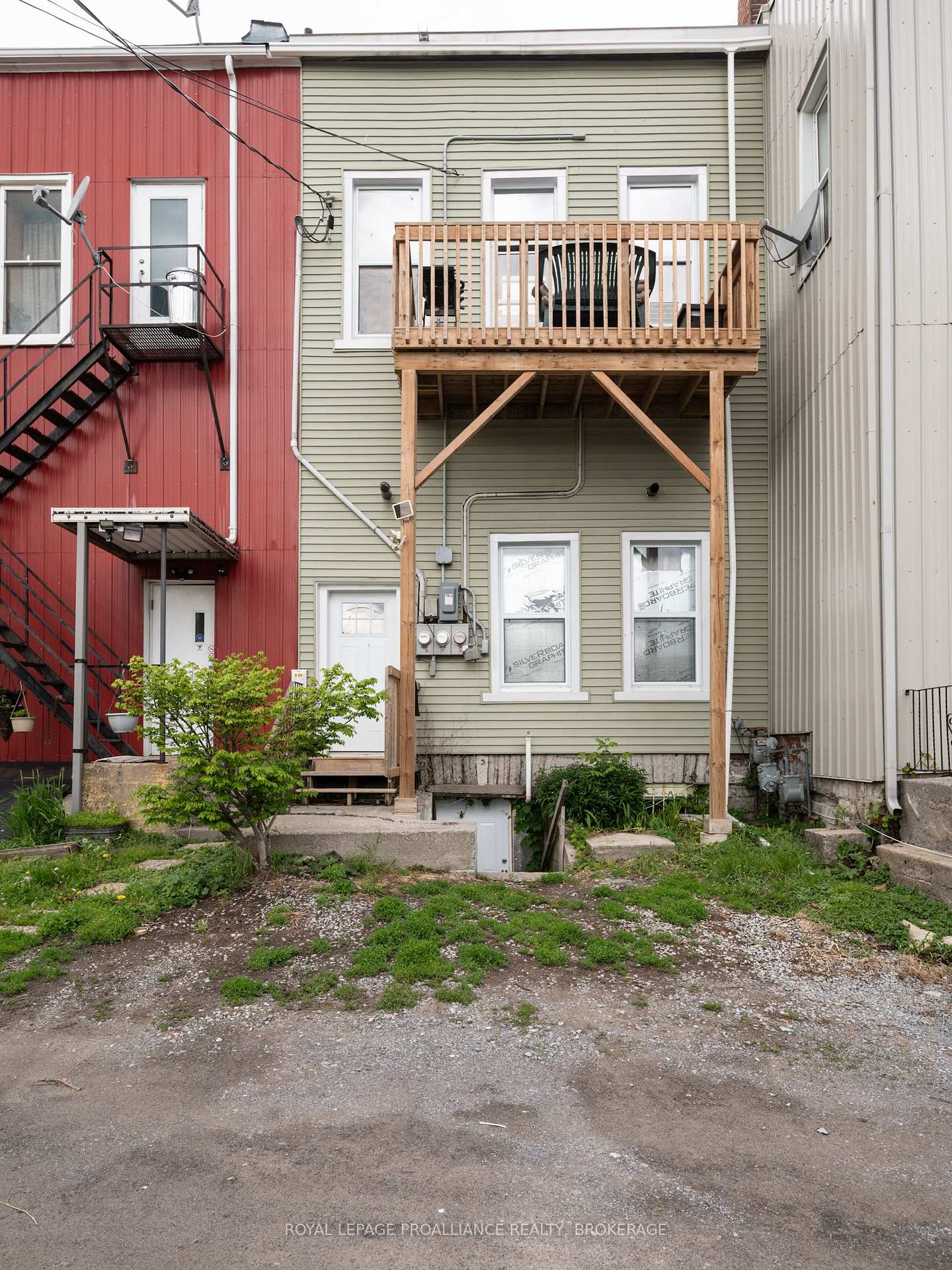 Photo 26 of 48 Dundas Street E, Greater Napanee, Greater Napanee — HOMEH