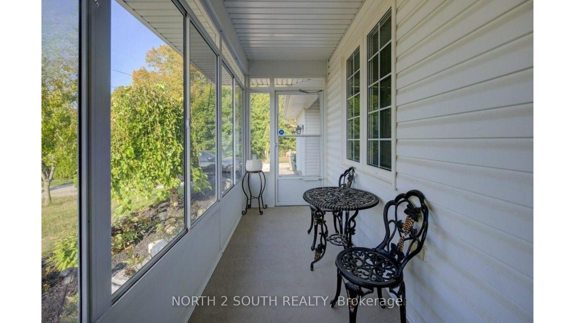 Photo 8 of 6737 Highway 20, West Lincoln, Smithville — HOMEH