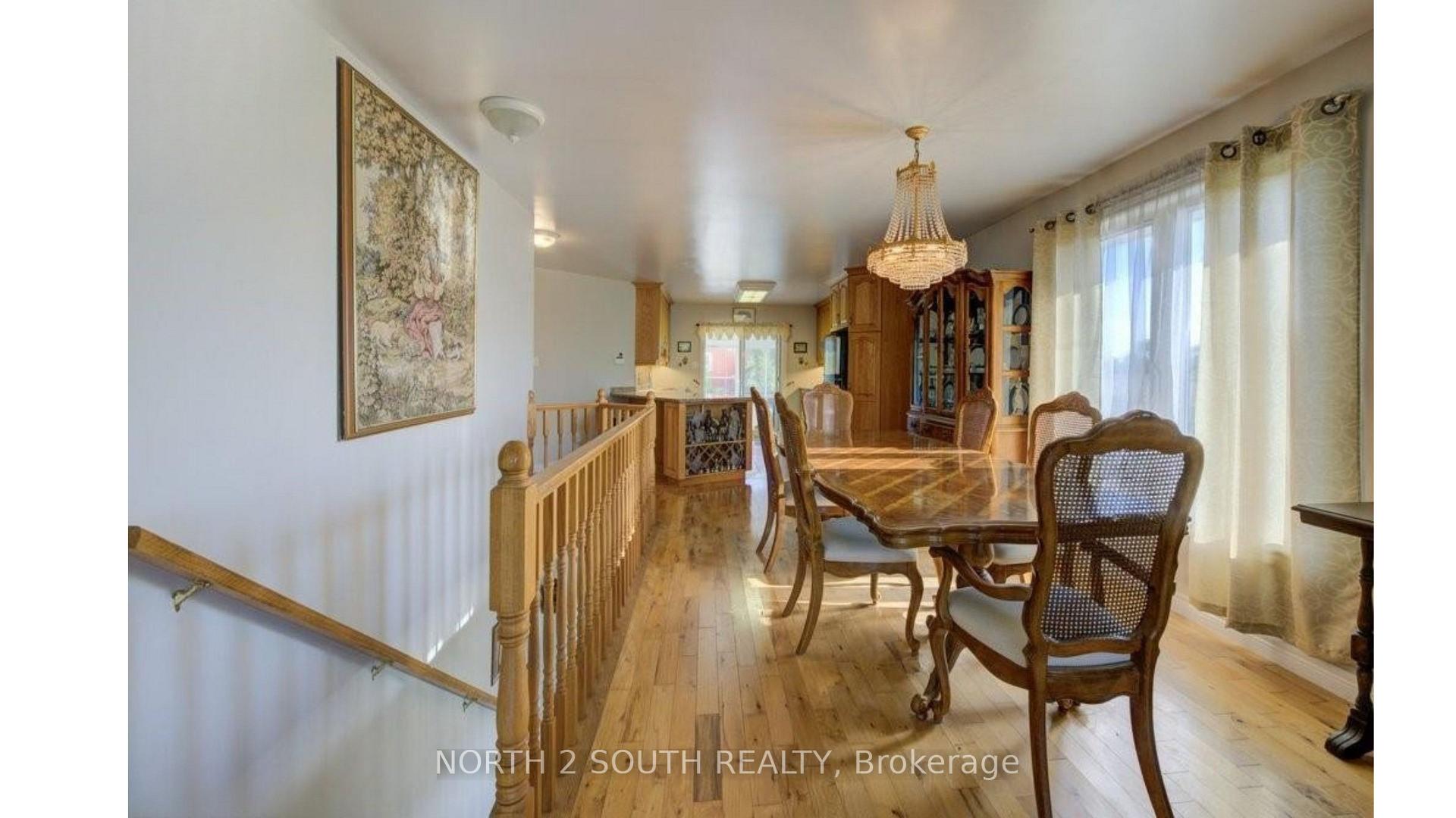 Photo 11 of 6737 Highway 20, West Lincoln, Smithville — HOMEH