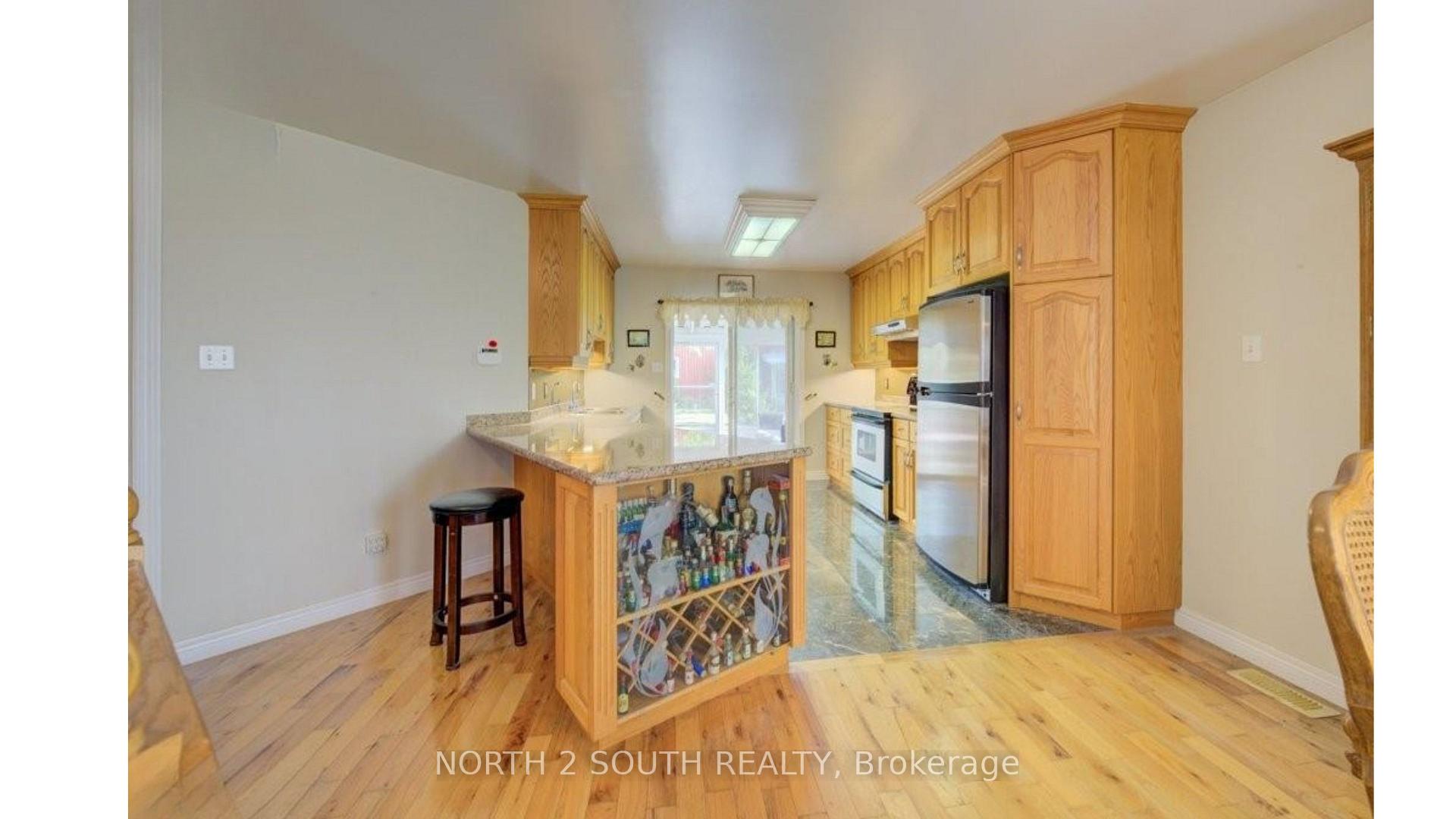 Photo 12 of 6737 Highway 20, West Lincoln, Smithville — HOMEH