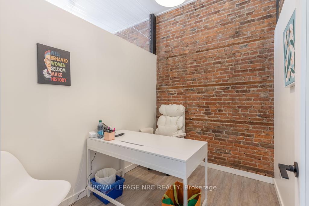 Photo 6 of 62 Welland Avenue, St. Catharines, Downtown — HOMEH