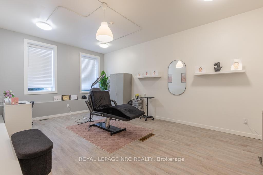 Photo 12 of 62 Welland Avenue, St. Catharines, Downtown — HOMEH