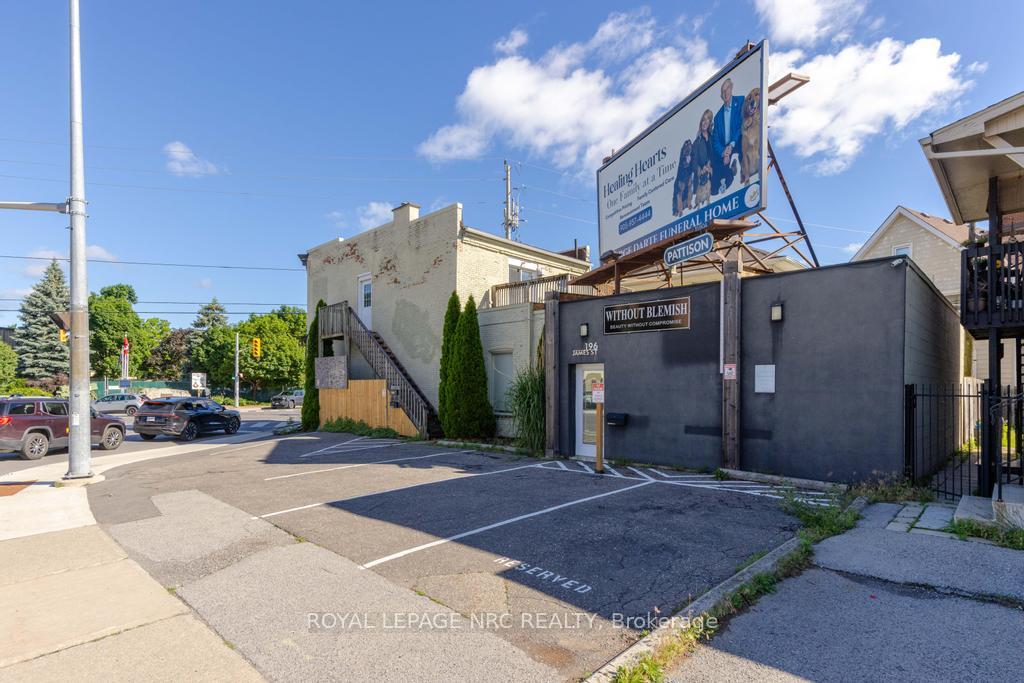 Photo 15 of 62 Welland Avenue, St. Catharines, Downtown — HOMEH