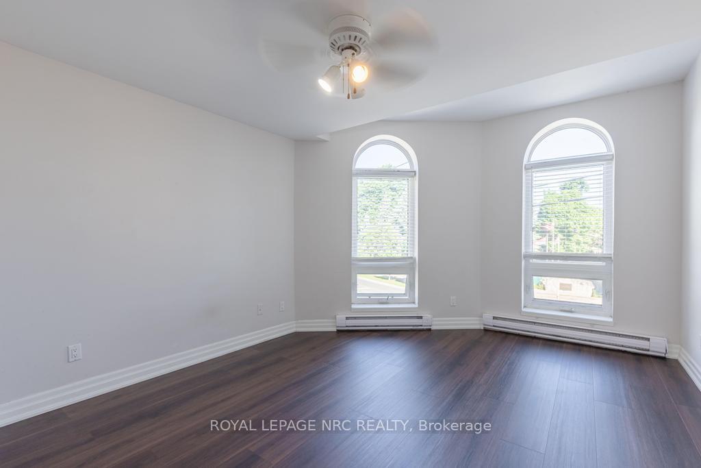 Photo 21 of 62 Welland Avenue, St. Catharines, Downtown — HOMEH