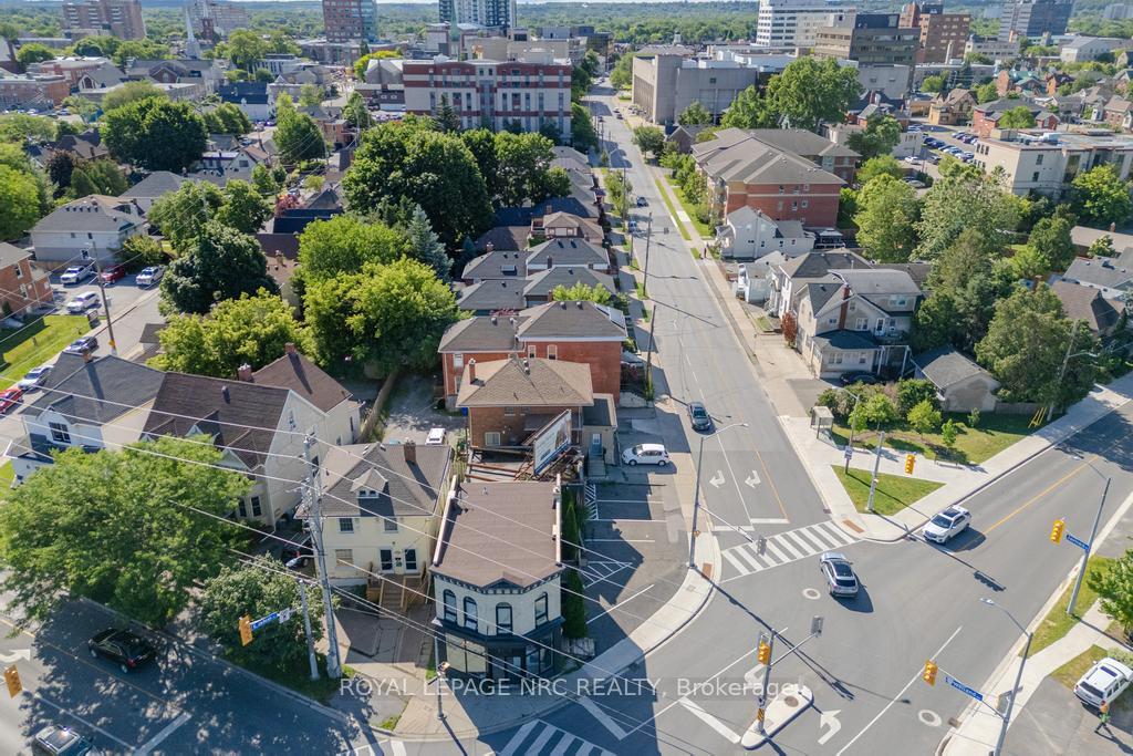 Photo 30 of 62 Welland Avenue, St. Catharines, Downtown — HOMEH