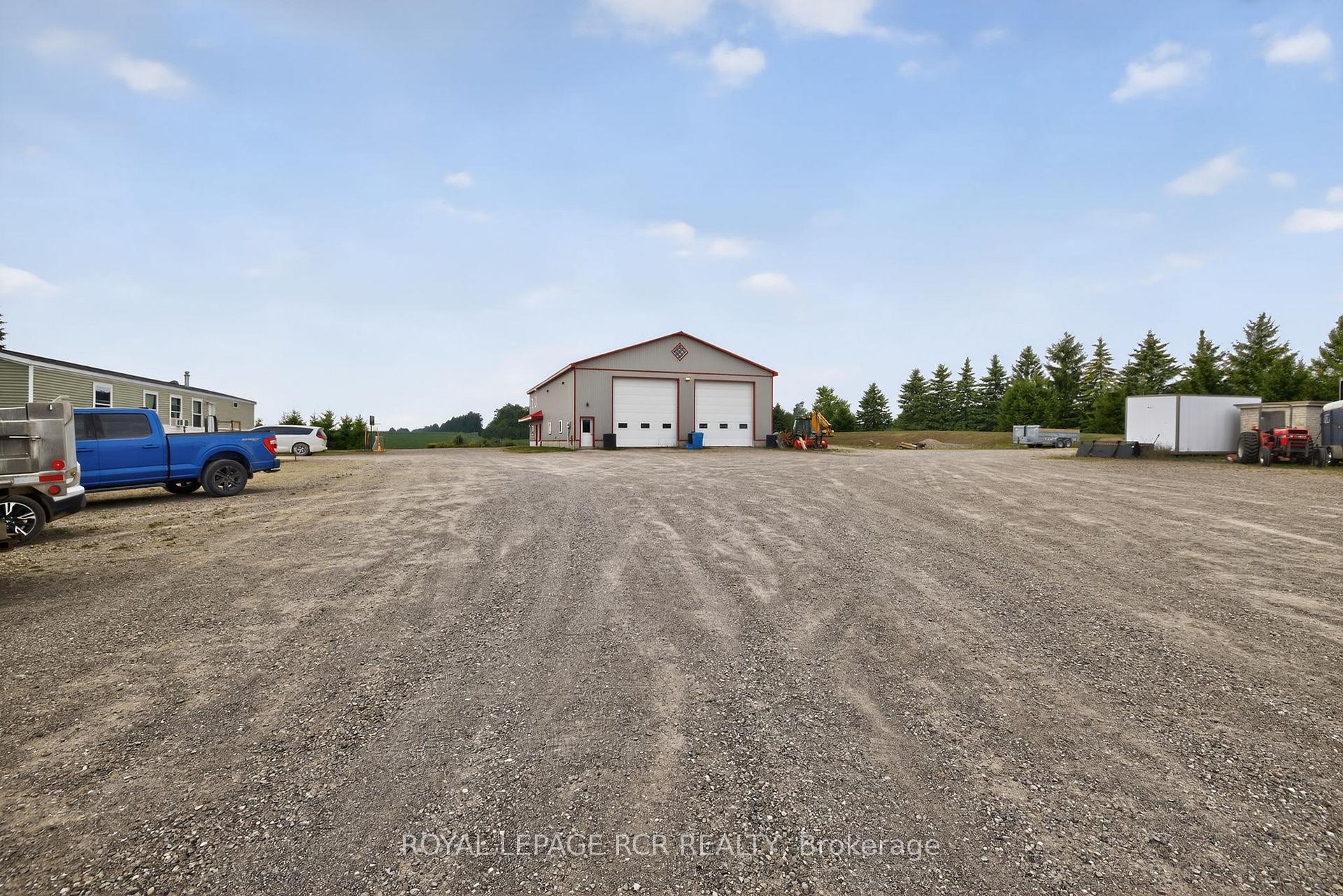 Photo 4 of 6128 Eighth Line, Erin, Rural Erin — HOMEH