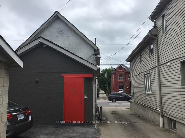 Photo 4 of 269 Cannon Street E, Hamilton, Landsdale — HOMEH