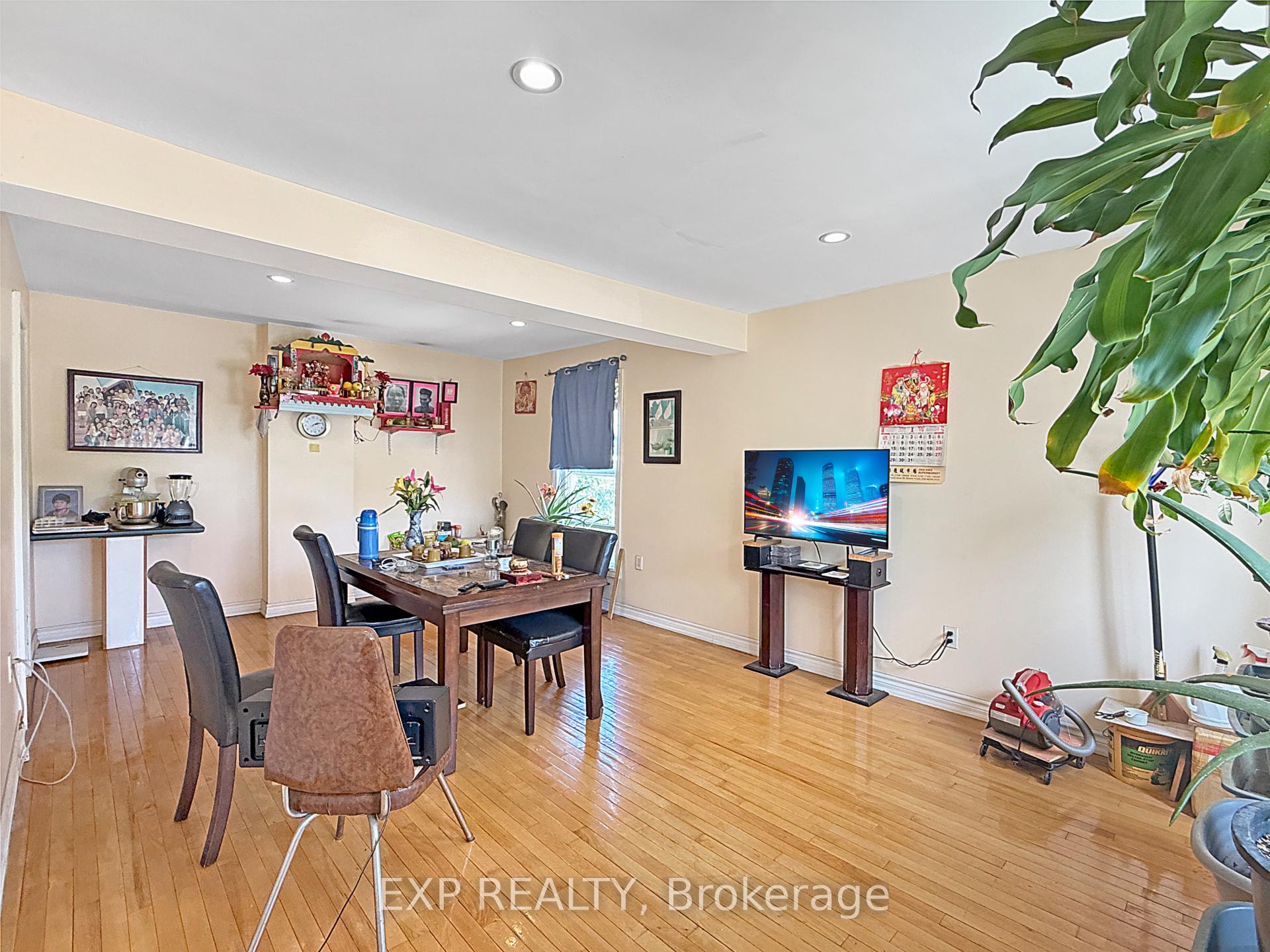 Photo 18 of 511 Quebec Street, London, East G — HOMEH