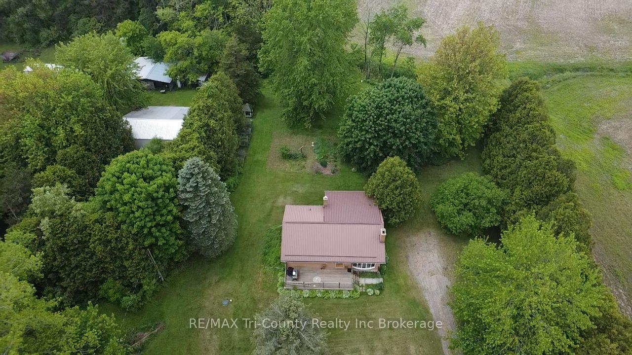 Photo 2 of 889 Norfolk County 28 Road, Norfolk, Rural Houghton — HOMEH