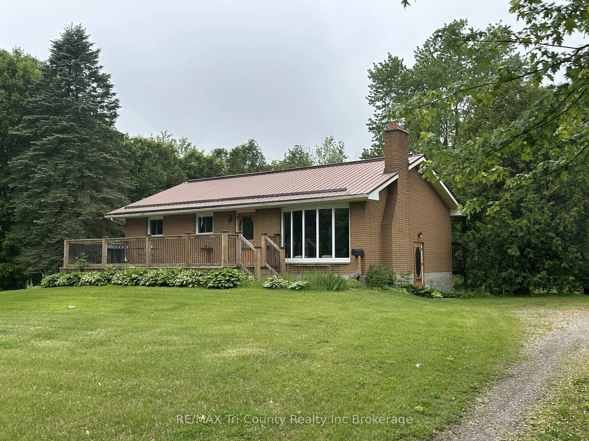 Photo 5 of 889 Norfolk County 28 Road, Norfolk, Rural Houghton — HOMEH