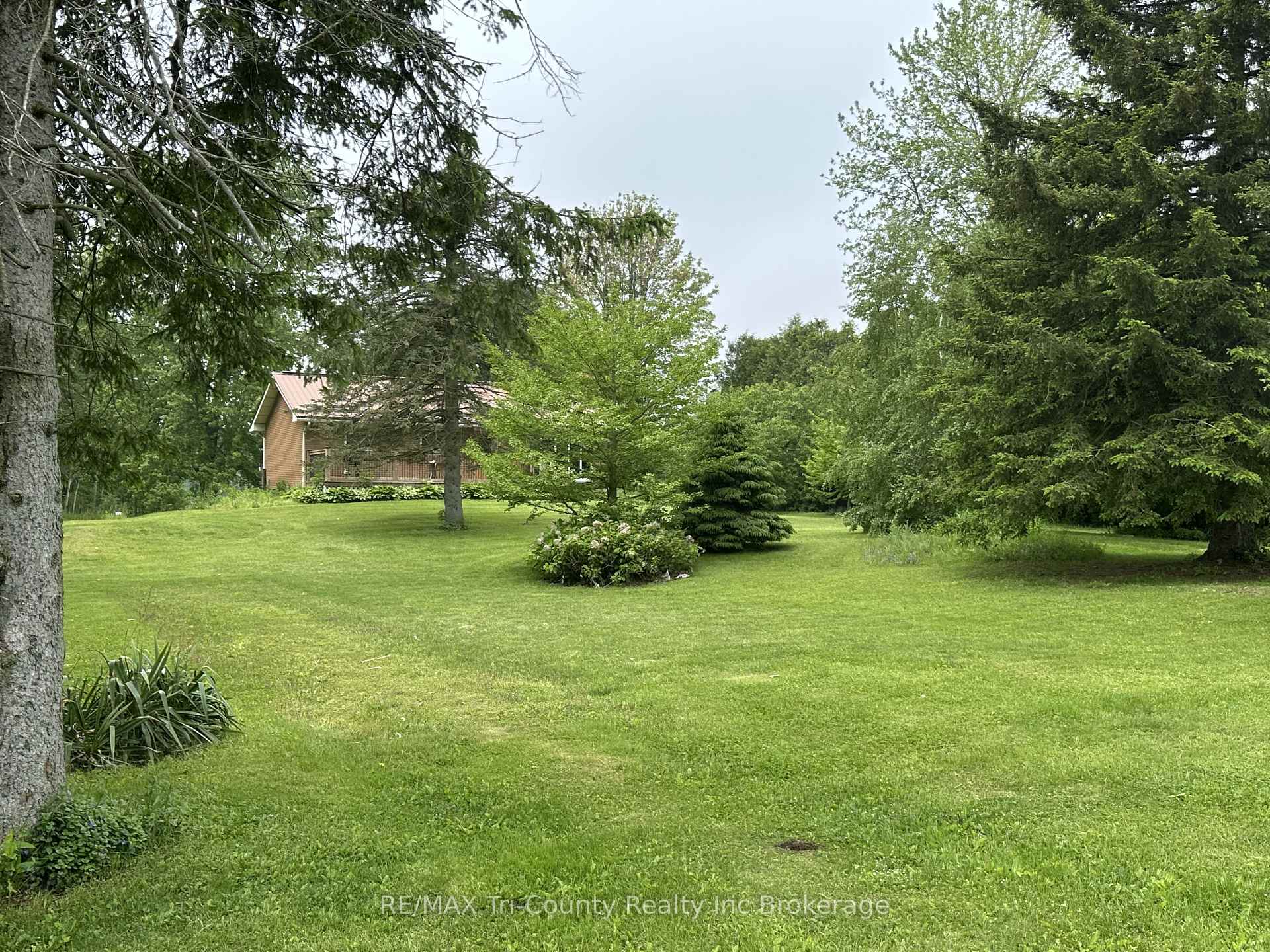 Photo 10 of 889 Norfolk County 28 Road, Norfolk, Rural Houghton — HOMEH