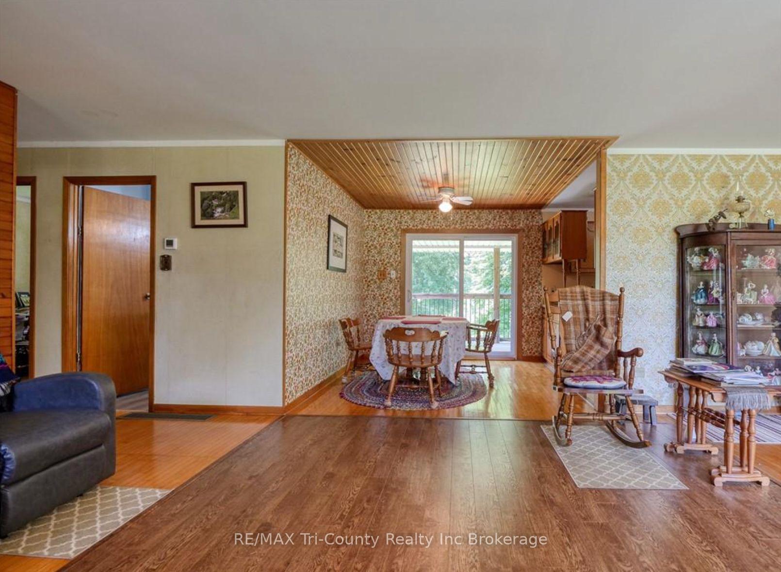 Photo 19 of 889 Norfolk County 28 Road, Norfolk, Rural Houghton — HOMEH
