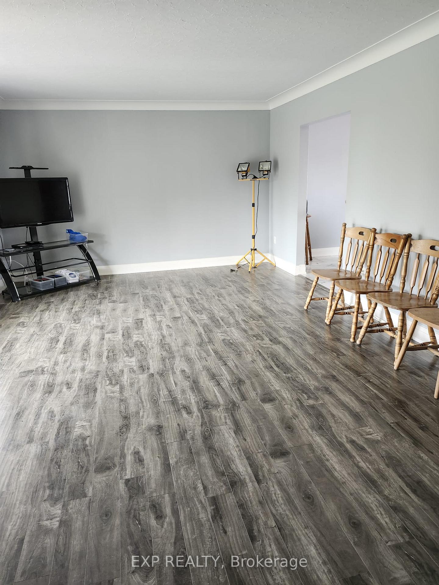 Photo 36 of 2466 Highway 24 Expressway, Norfolk, Townsend — HOMEH