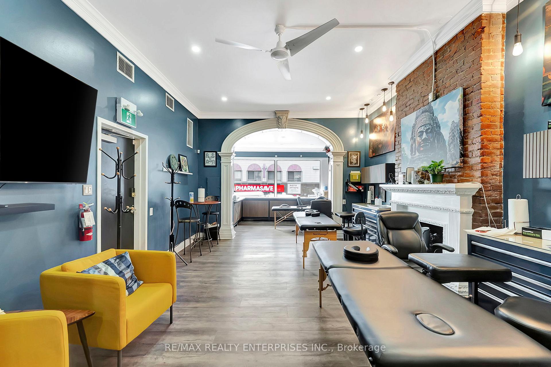 Photo 19 of 156 James Street S, Hamilton, Durand — HOMEH